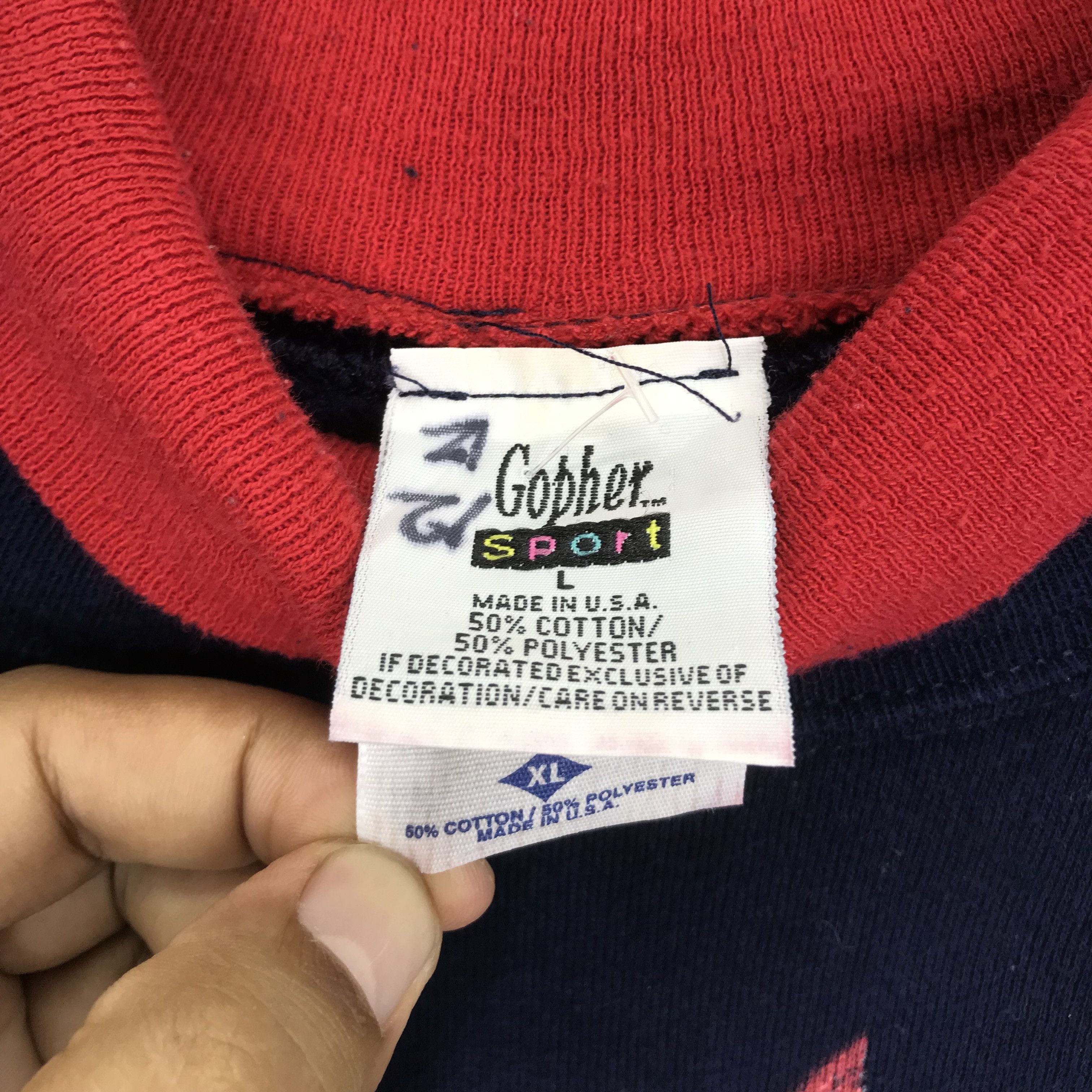 Arts & Science Vintage 90s Cardinal Bird Farm - 67 Size US XL / EU 56 / 4 - 8 Thumbnail