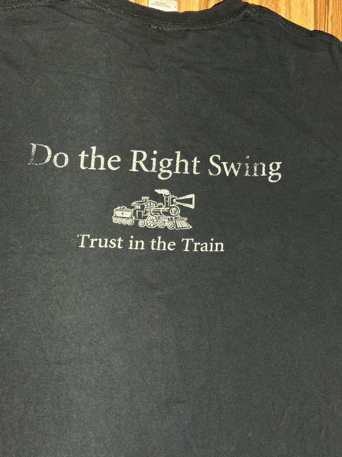Gildan “Do The Right Swing” Active Golf Training black Tshirt Size US L / EU 52-54 / 3 - 6 Thumbnail