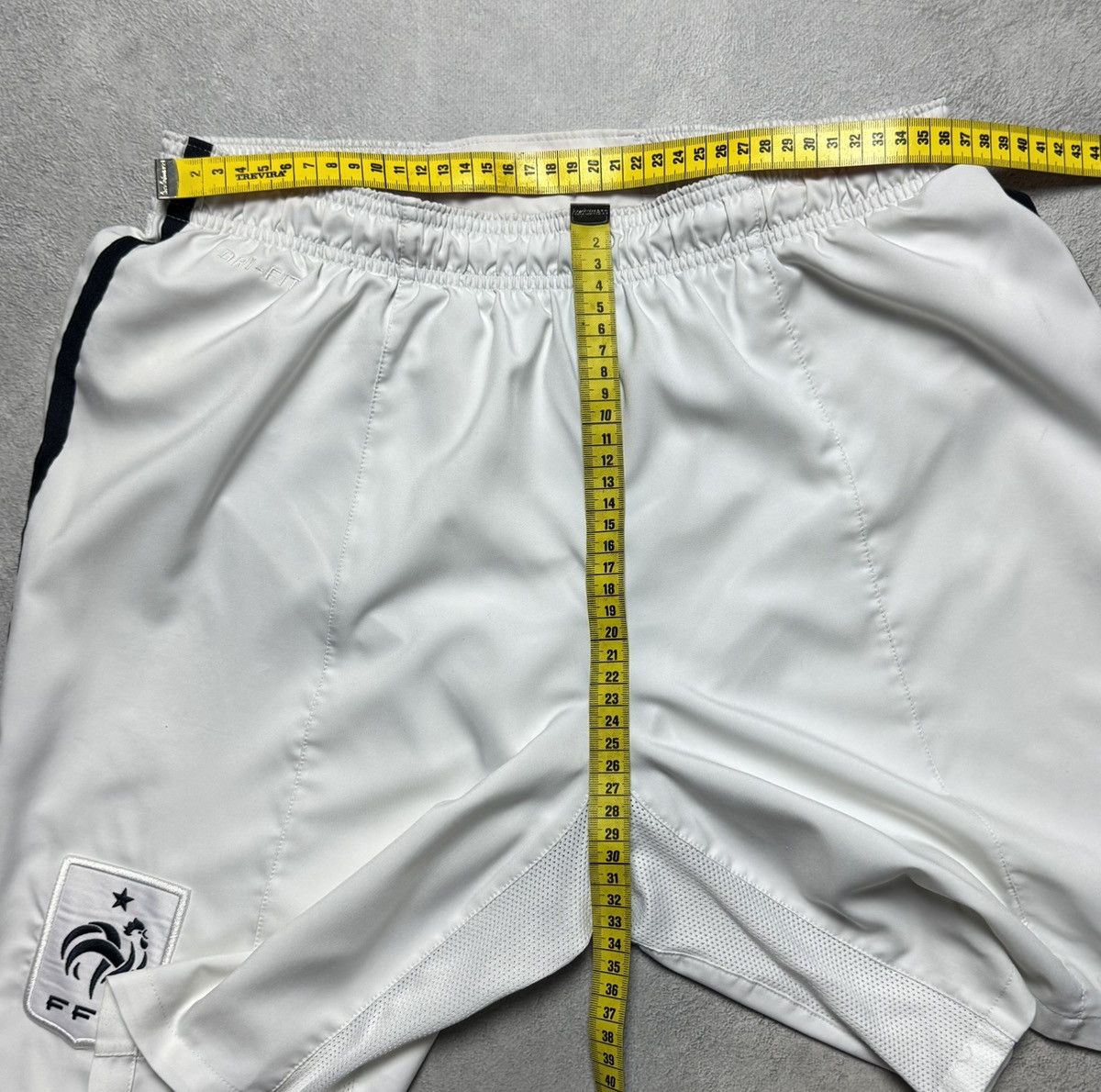 Nike France 2011 2012 Home Football Soccer Shorts Nike Size US 34 / EU 50 - 17 Thumbnail