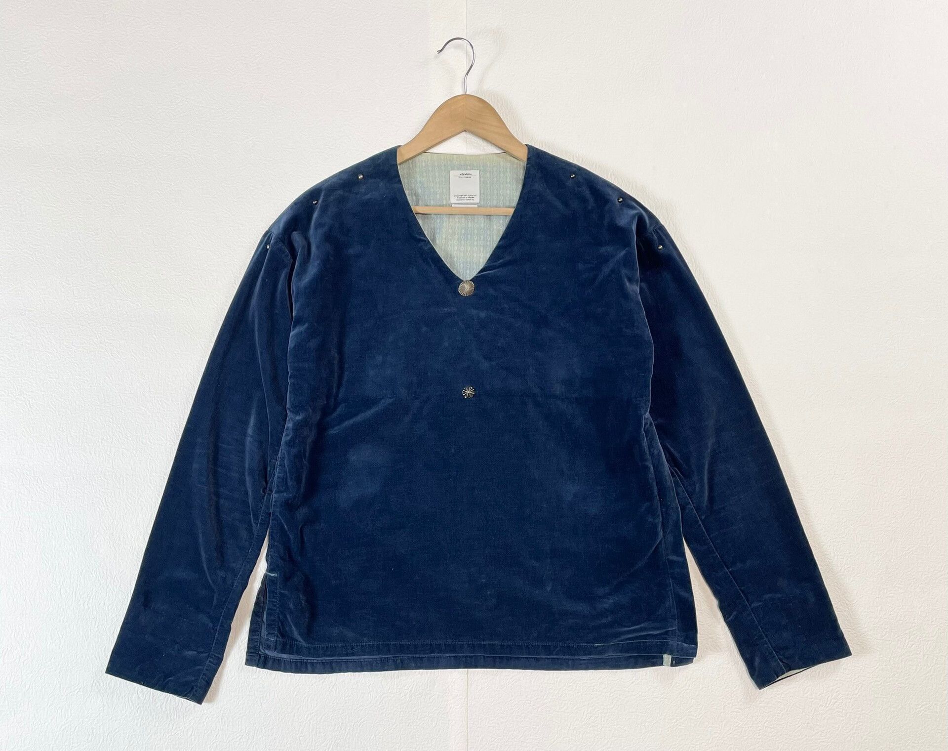 Visvim visvim margery velvet sweatshirt with silver buttons Size L / US 10 / IT 46 - 1 Thumbnail