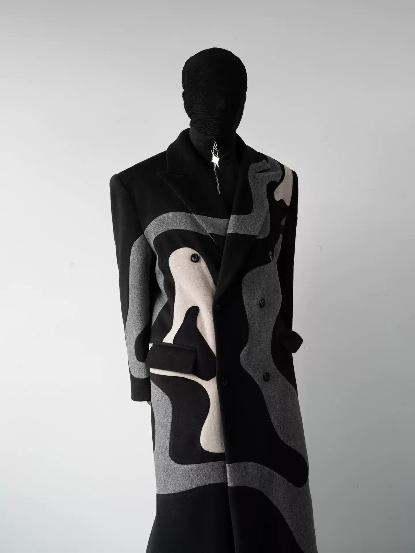 Other Men’s Geometric design coat Size US M / EU 48-50 / 2 - 5 Thumbnail