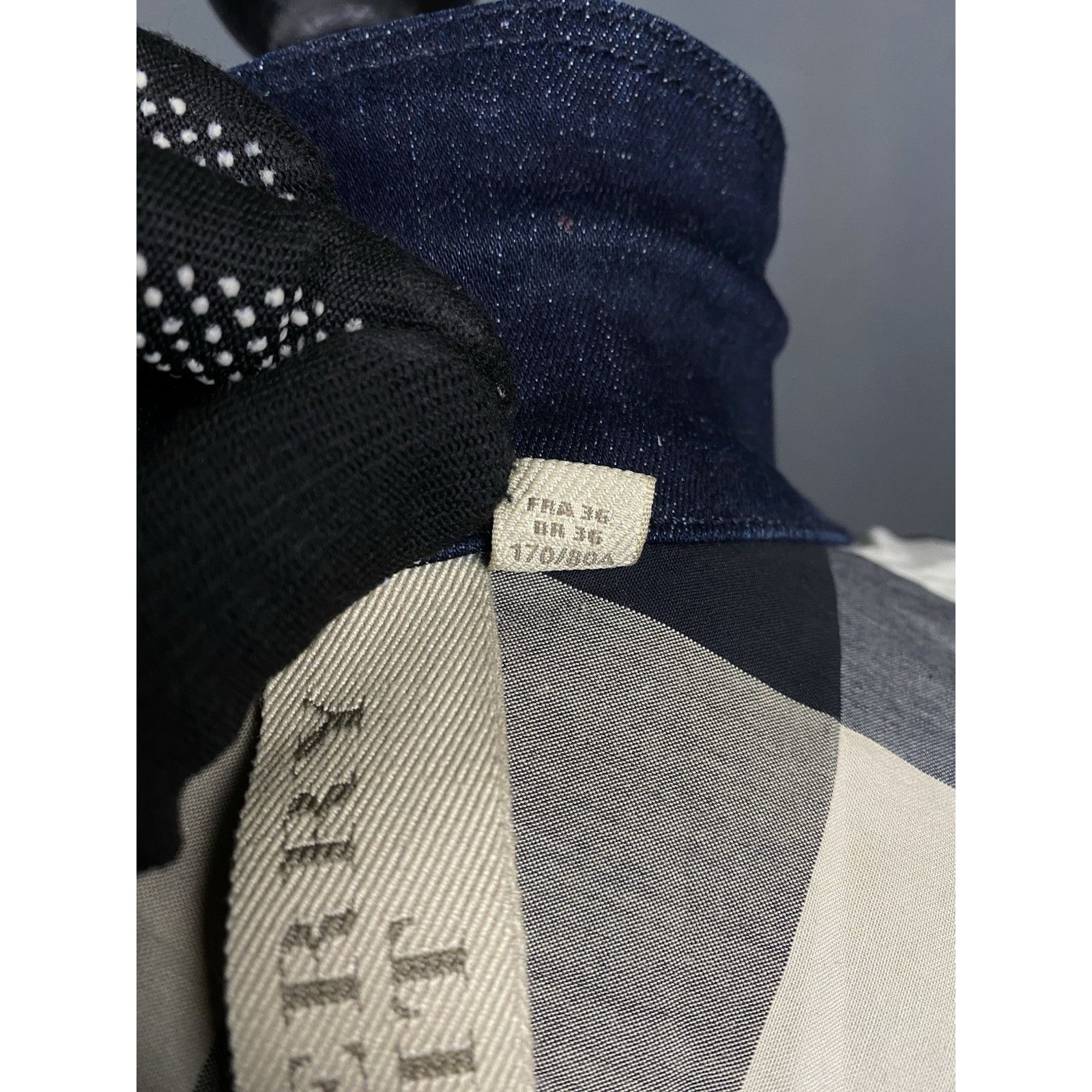 Burberry Burberry Brit Nova Check Women's Blue Denim Jeans Biker Jack Size M / US 6-8 / IT 42-44 - 14 Thumbnail