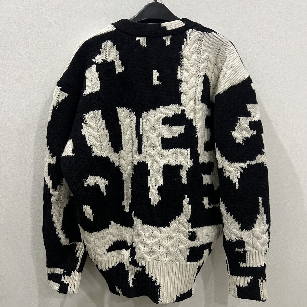Alexander McQueen Graffiti Cable-knit Slouch Cardigan Size S / US 4 / IT 40 - 5 Thumbnail