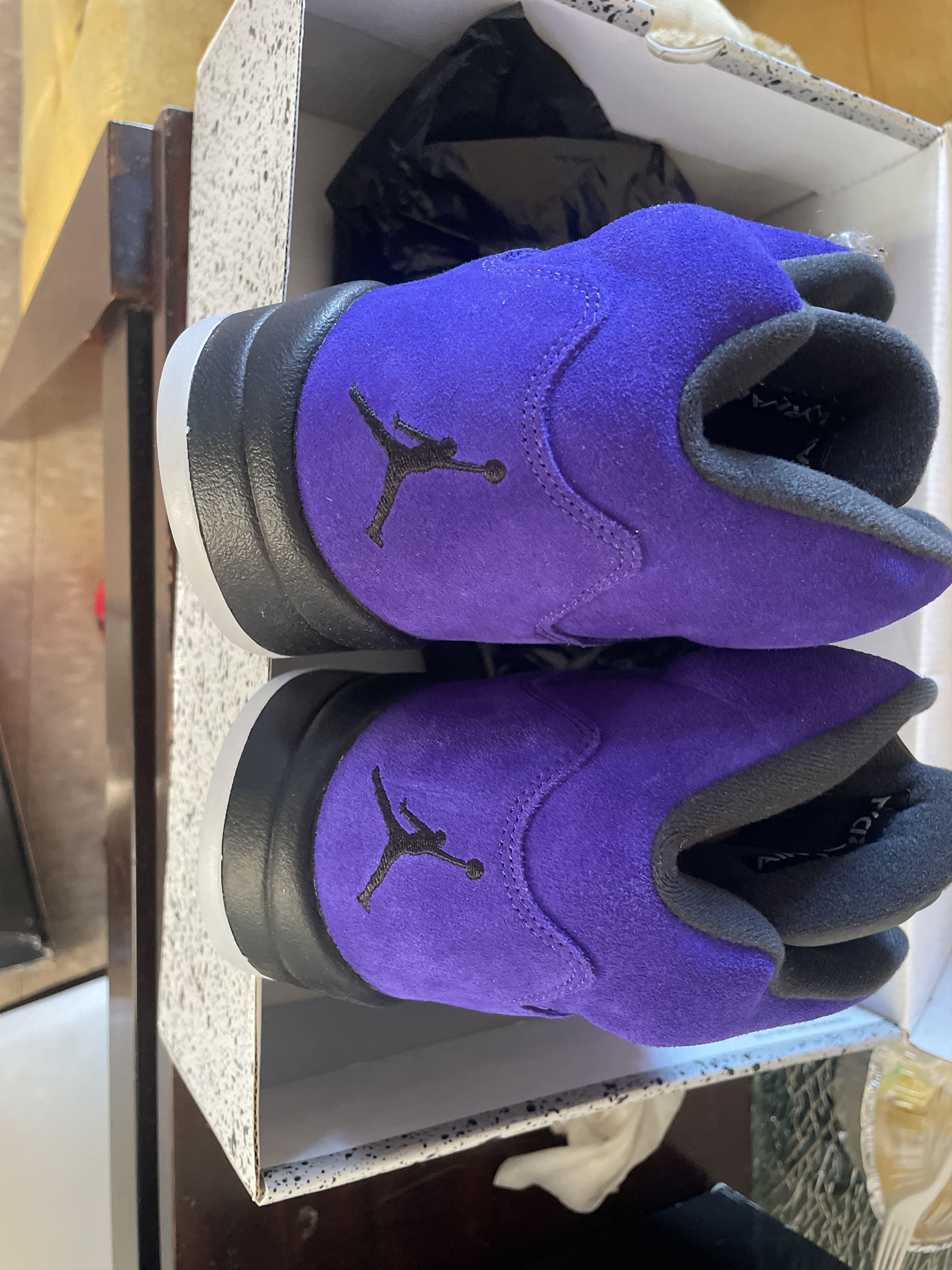 Jordan Brand Size 11 - Jordan 5 Retro Alternate Grape 2020 Size US 11 / EU 44 - 4 Thumbnail