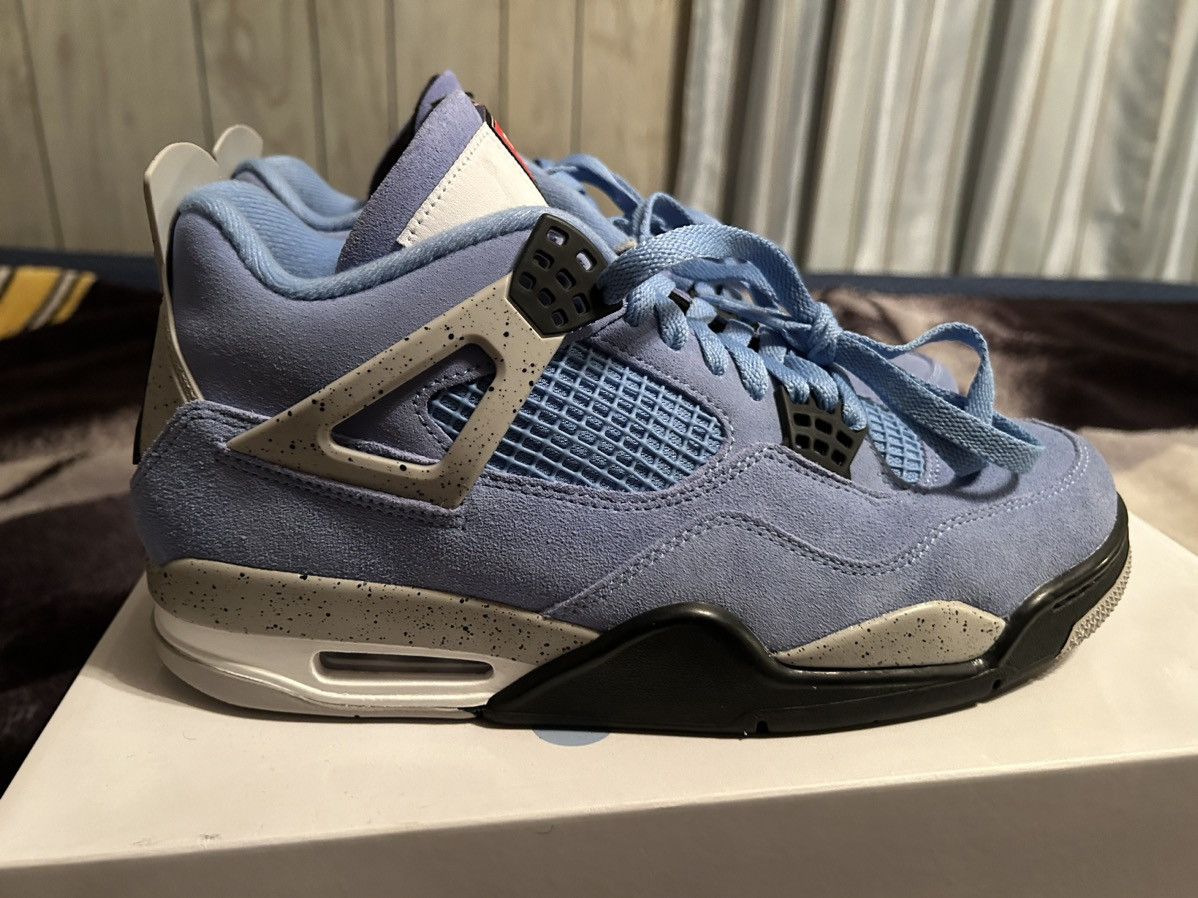 Jordan Brand × Nike UNC 4s Size US 9.5 / EU 42-43 - 3 Thumbnail