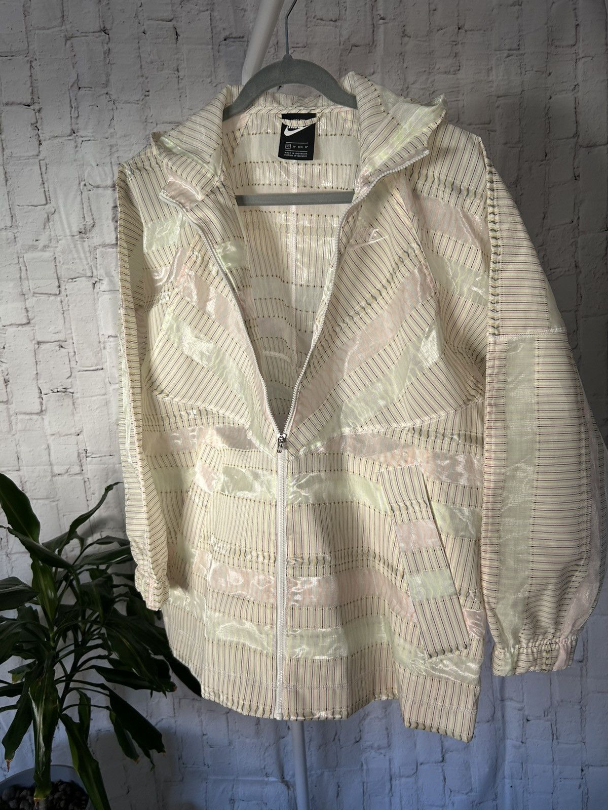 Nike Nike Striped Translucent Oversized Hooded Jacket Size S / US 4 / IT 40 - 13 Thumbnail