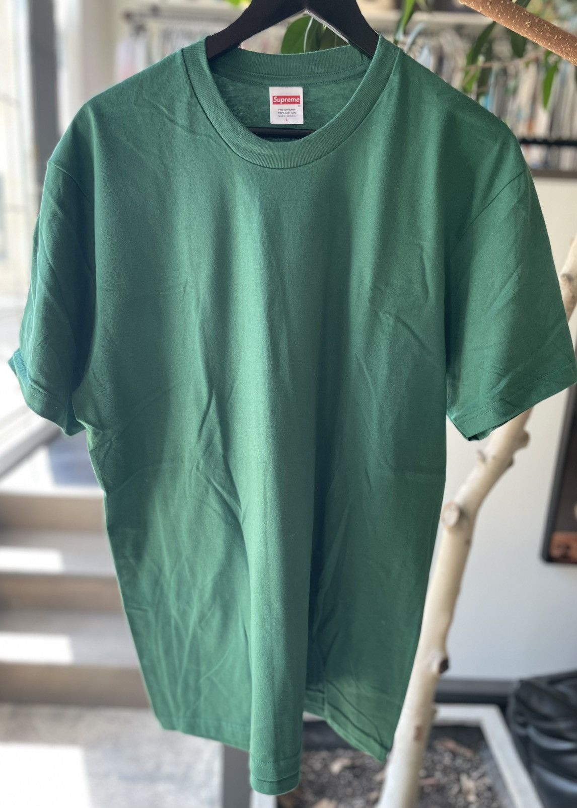Supreme Supreme Tape Tee Size US L / EU 52-54 / 3 - 1 Thumbnail