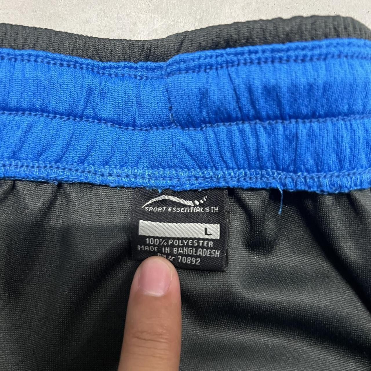 Vintage Vintage Y2K/2000s Baggy Fit Sport Essential Track Sweatpants with pockets and adjustable waistband! Size US 36 / EU 52 - 7 Thumbnail