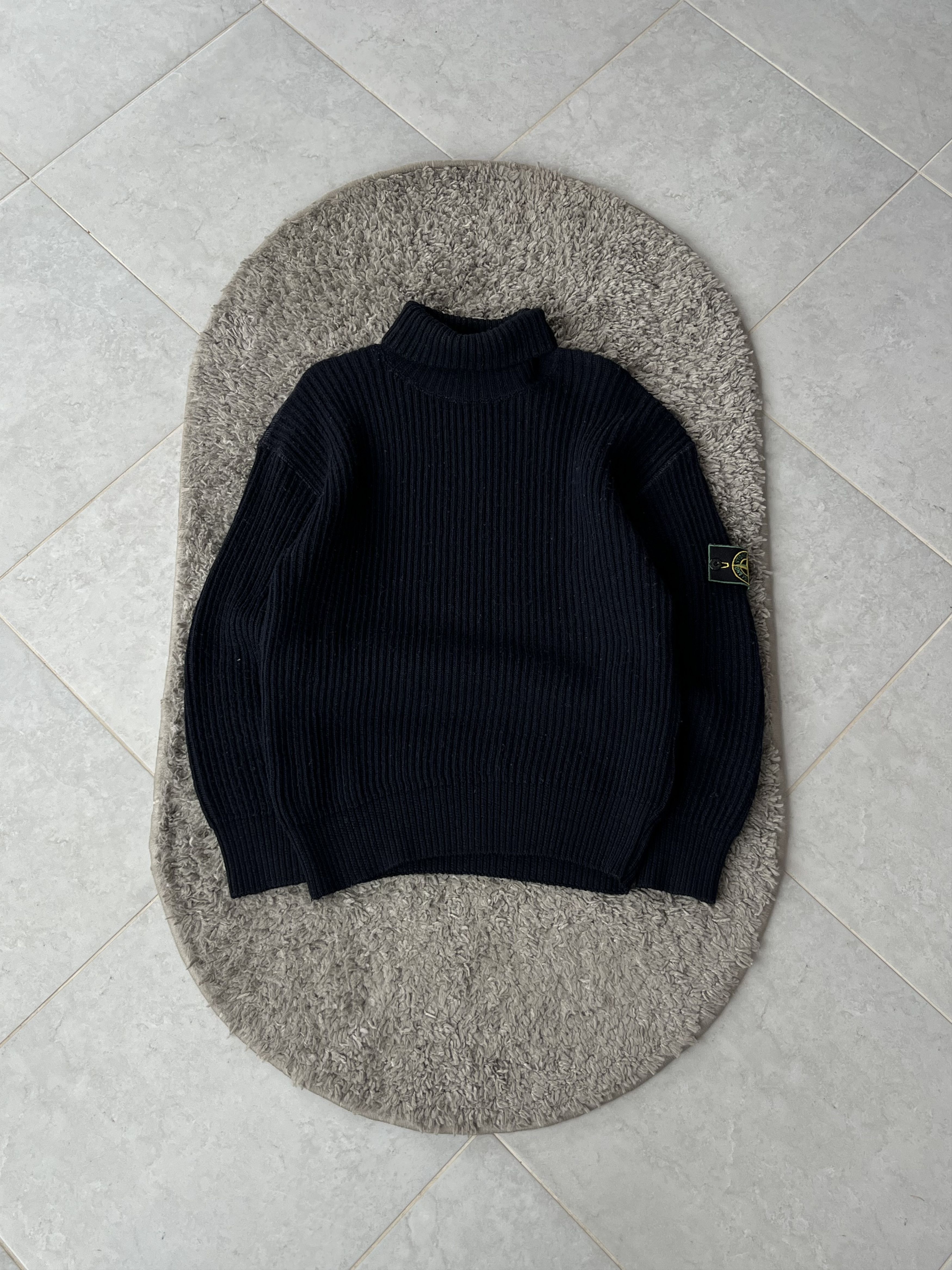 Stone Island STONE ISLAND Very Rare Vintage Sweater Y2K Streetwear Size US M / EU 48-50 / 2 - 1 Thumbnail