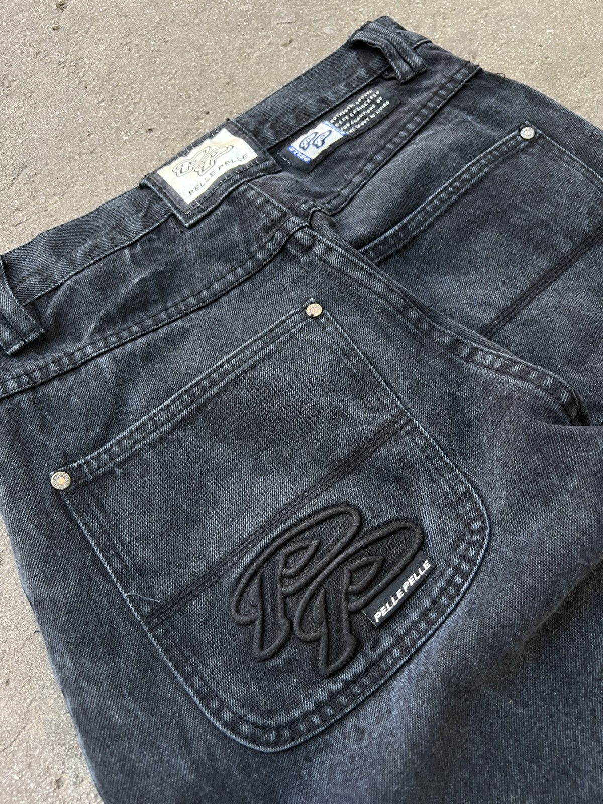 Pelle Pelle VINTAGE PELLE PELLE EMBROIDERED LOGO BAGGY JEANS Y2K HYPE Size US 30 / EU 46 - 5 Thumbnail
