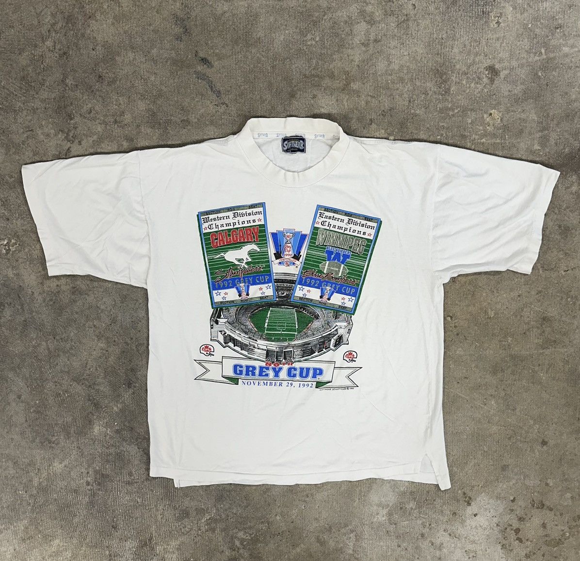 NFL × Vintage Vintage 90s CFL Stampeders Blue Bombers Grey Cup T-Shirt Size US XL / EU 56 / 4 - 1 Thumbnail