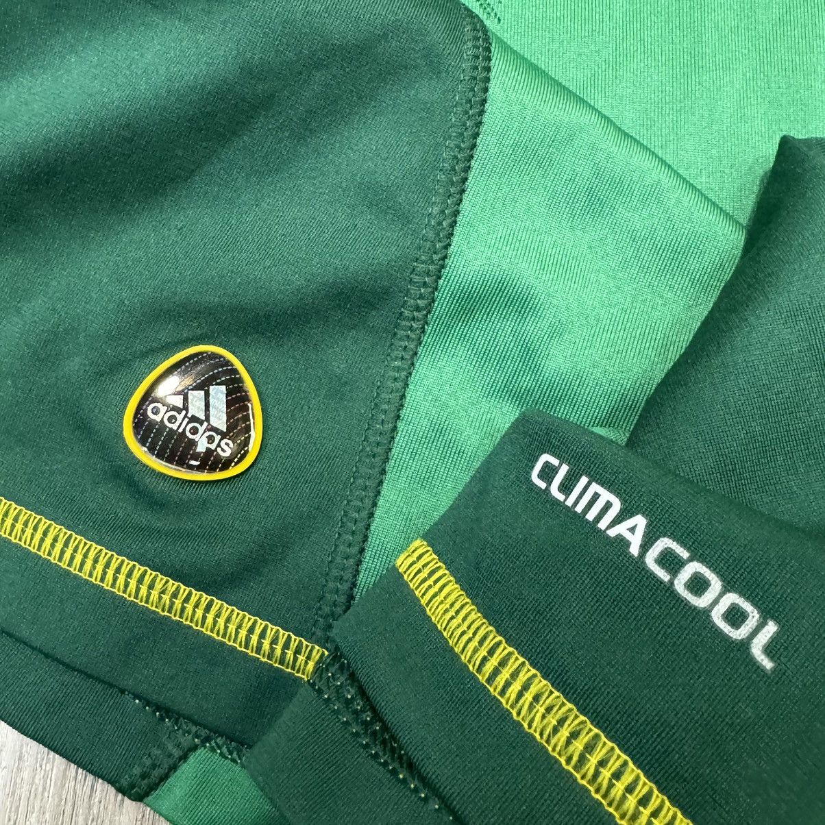 Adidas South africa 10/11 away shirt Size US M / EU 48-50 / 2 - 6 Thumbnail