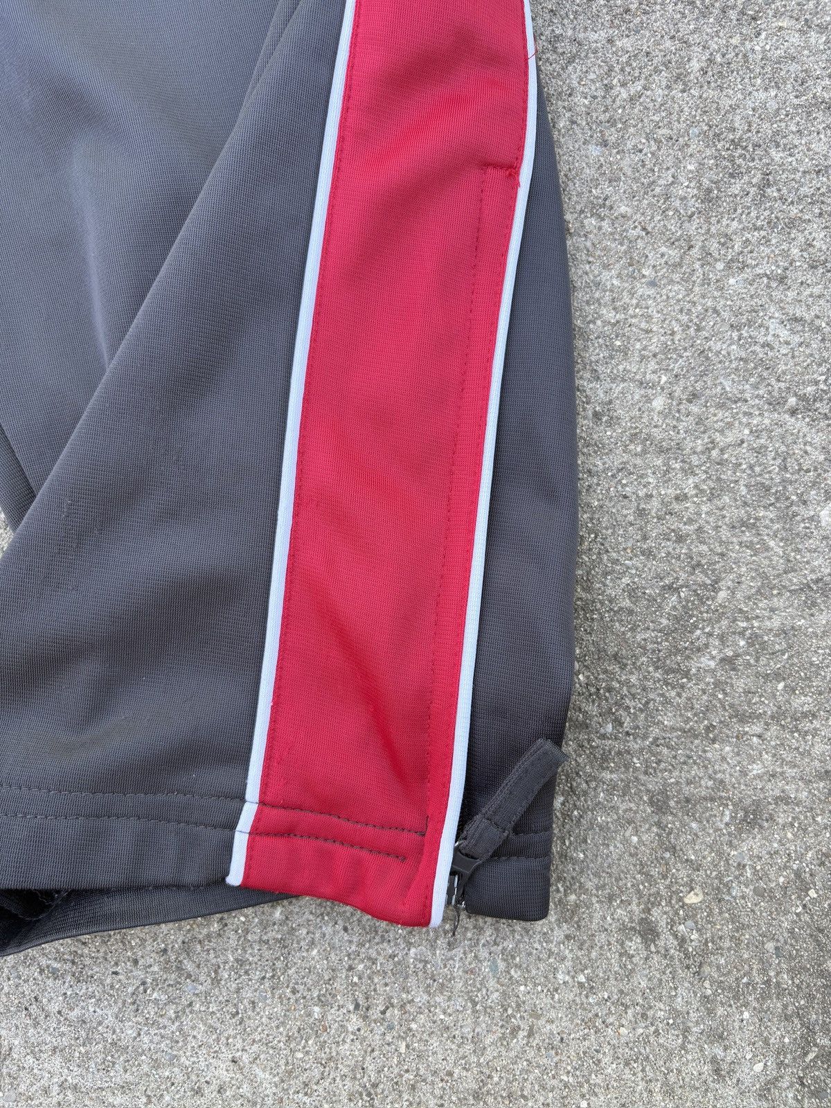 Vintage Vintage Sportswear Sweatpants Streetwear Large Grey Red Size US 34 / EU 50 - 3 Thumbnail