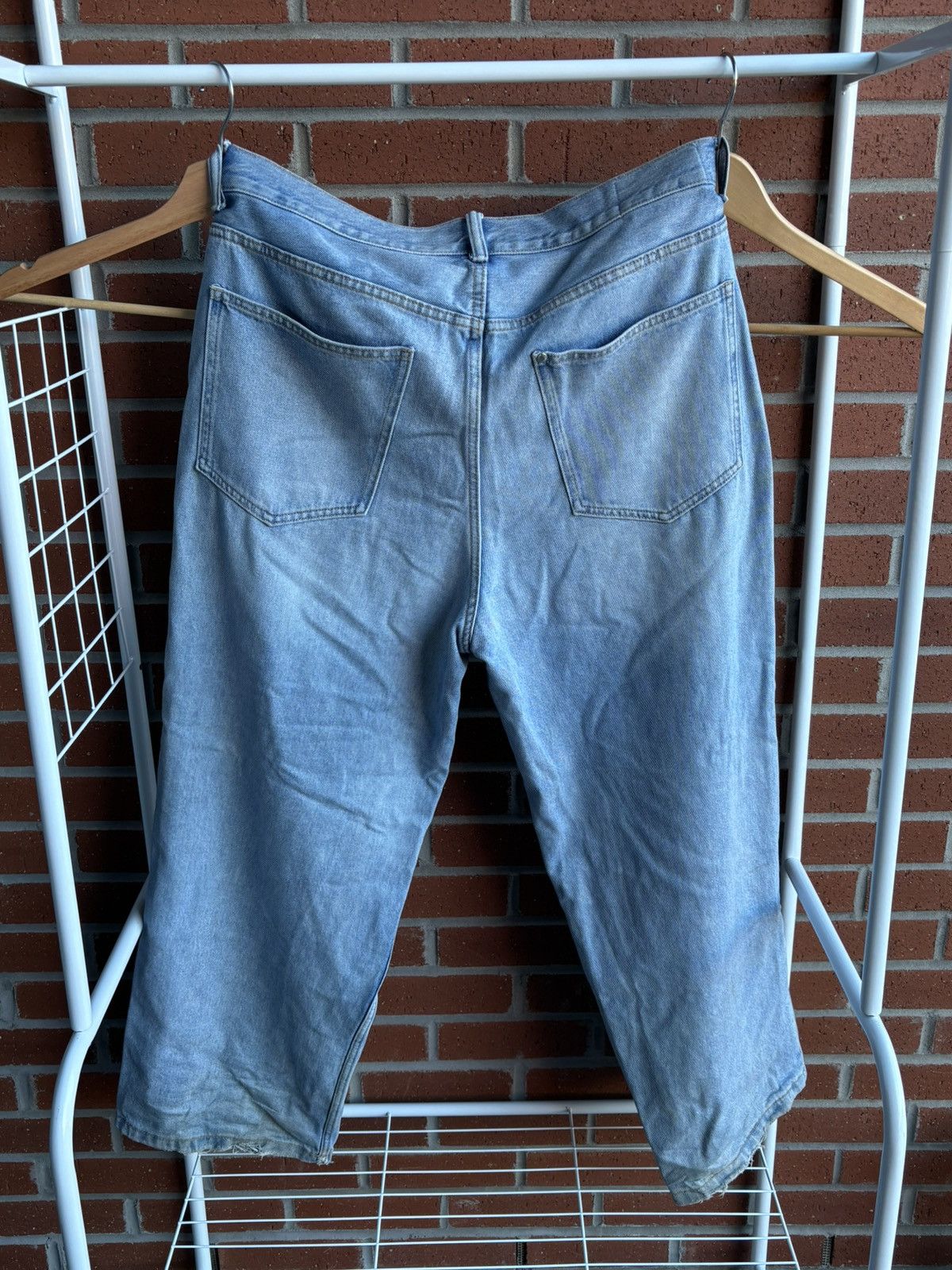 H&M Baggy Light Wash Denim Size US 36 / EU 52 - 3 Thumbnail