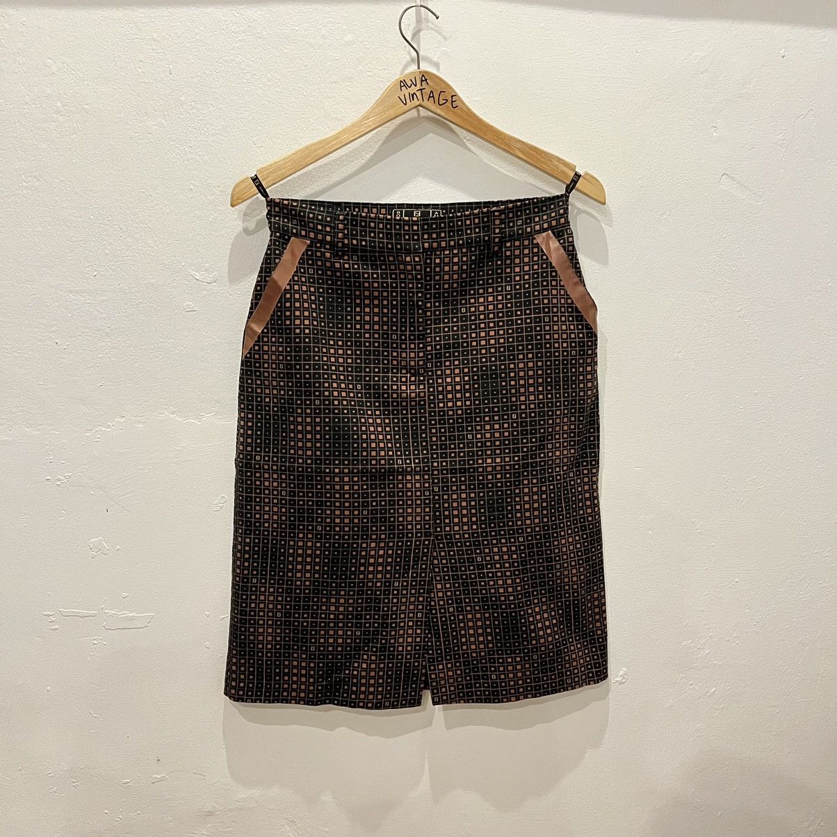 Fendi Vintage 90/Y2K Fendi Roma Mini Skirts Made In Italy Size 28" / US 6 / IT 42 - 1 Thumbnail
