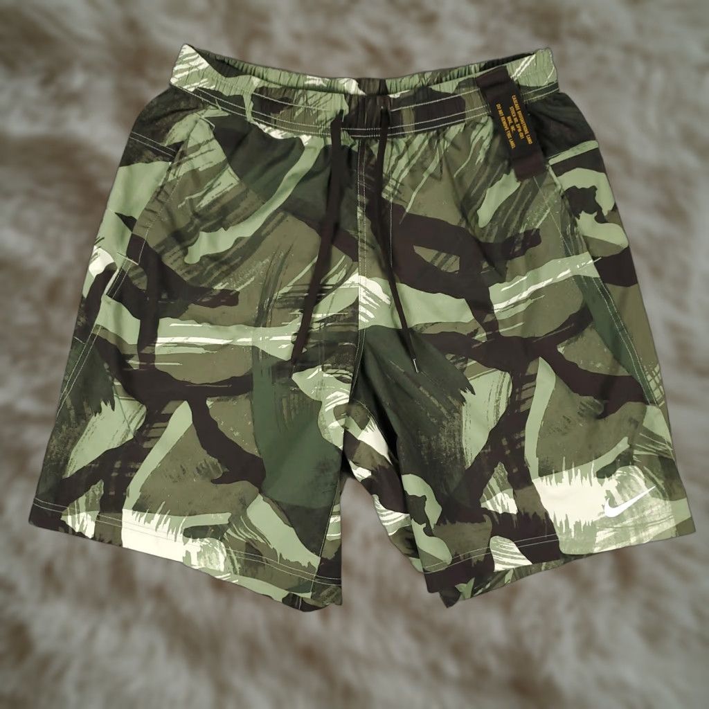 Nike Nike Shorts Mens Medium Green Camouflage Dri FitActive Athletic Training Size US 31 - 1 Thumbnail