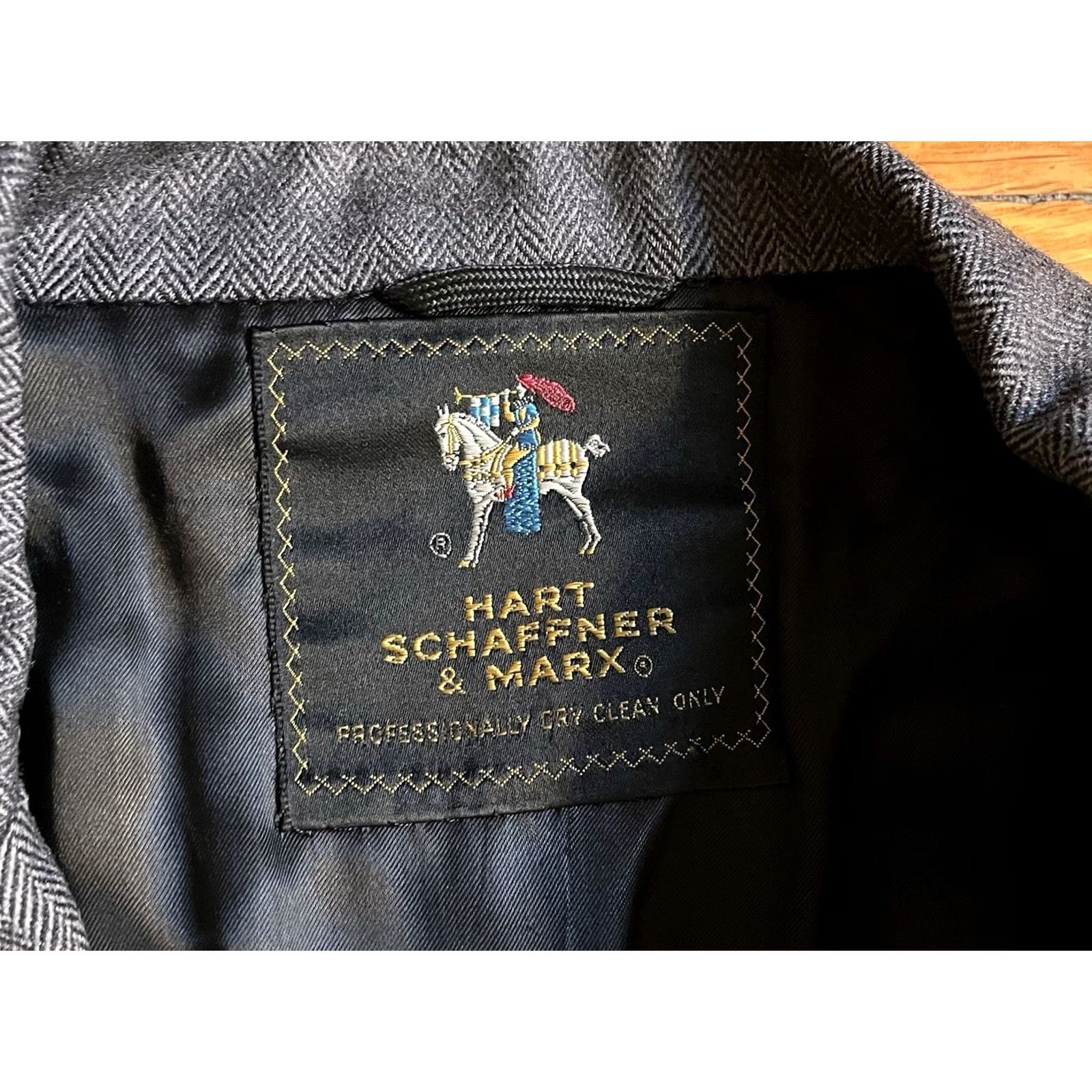 Hart Schaffner Marx VINTAGE Hart Schaffner Marx Herringbone Wool Overcoat Men’s 44 Grey Size US S / EU 44-46 / 1 - 7 Thumbnail