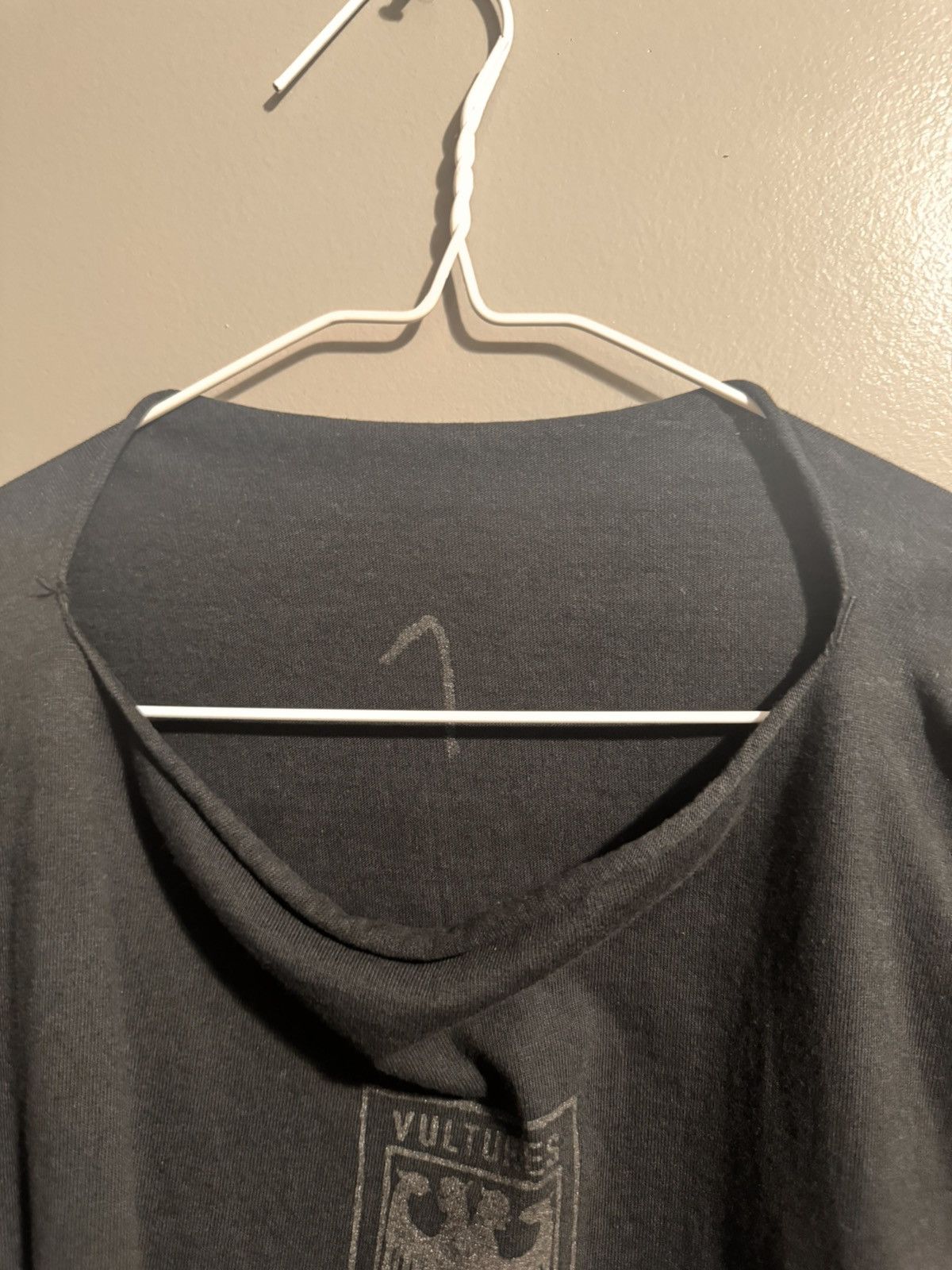Yeezy Yeezy Vultures Logo Boxy Tee Size 1 Size US S / EU 44-46 / 1 - 3 Thumbnail