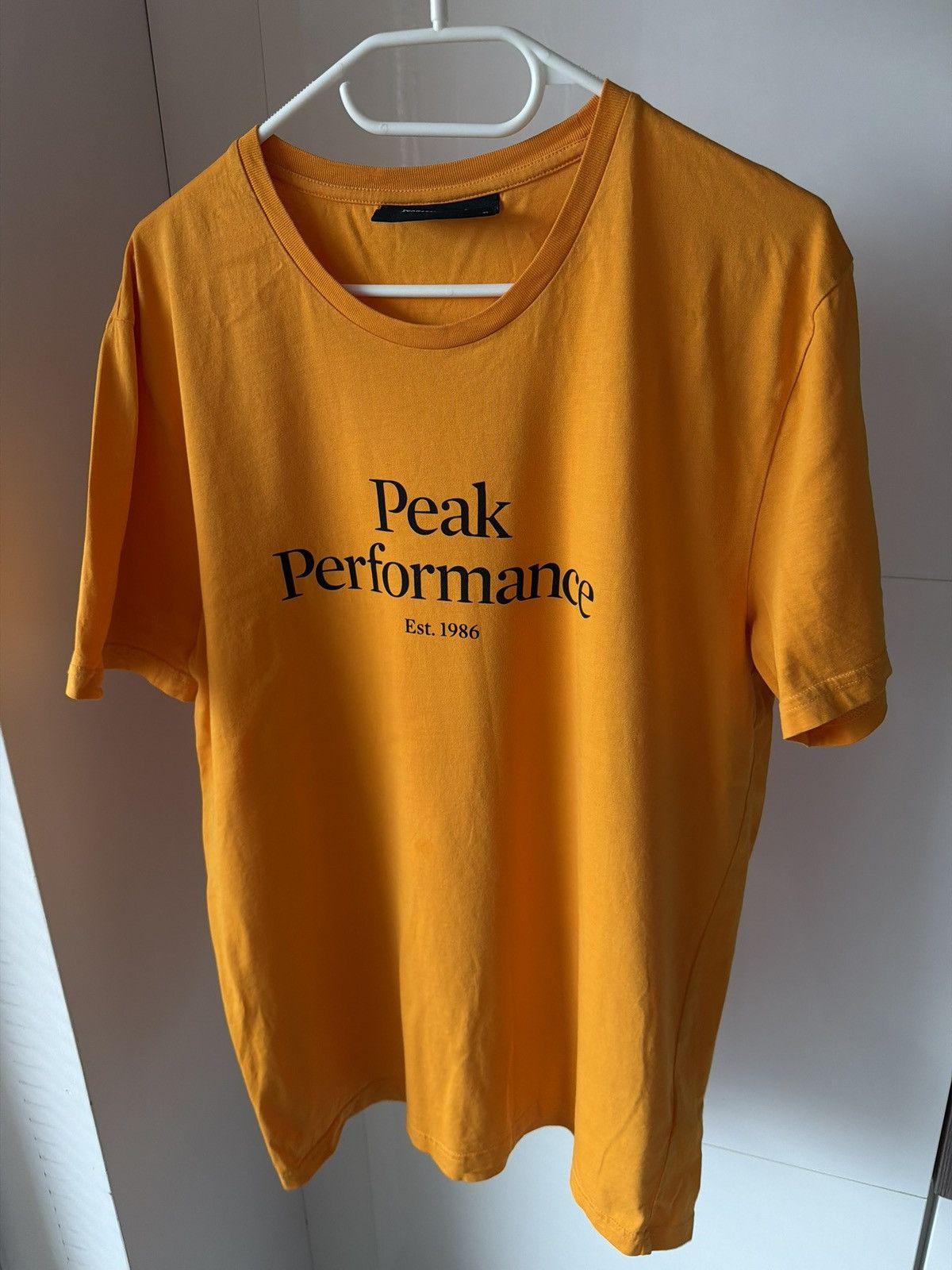 Peak Performance Peak Performance Mens Orig Tee Size US XL / EU 56 / 4 - 3 Thumbnail