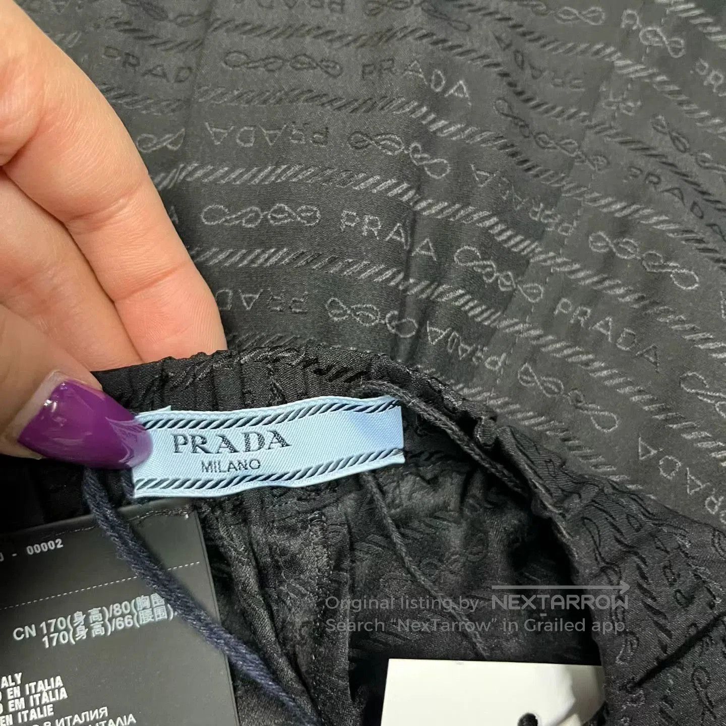 Prada prada black printed important casual pants. Size US 27 - 2 Thumbnail