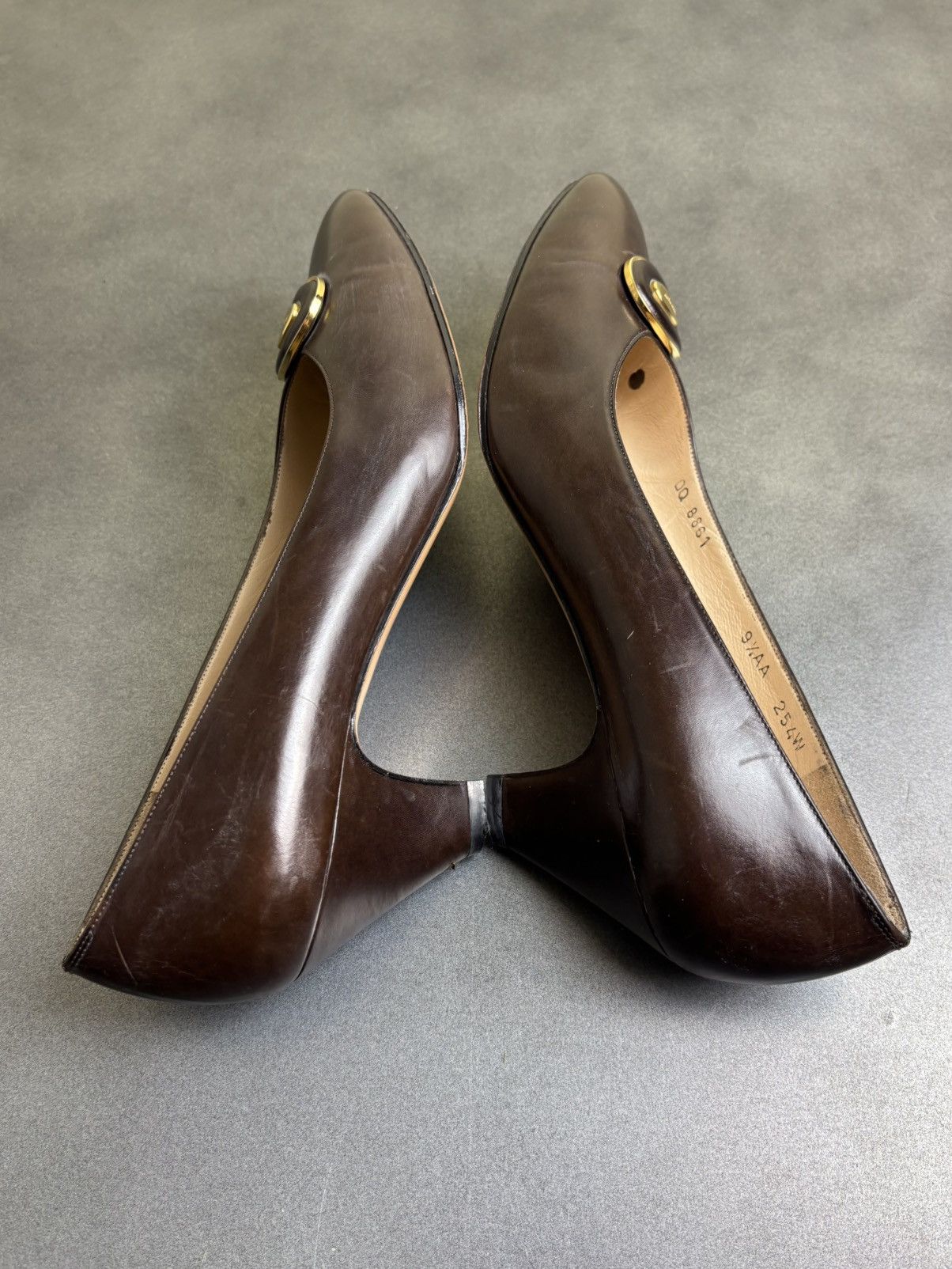 Salvatore Ferragamo × Vintage Vintage Ferragamo Heels Brown Leather Slip On 1980s Box Size US 9.5 / IT 39.5 - 14 Thumbnail
