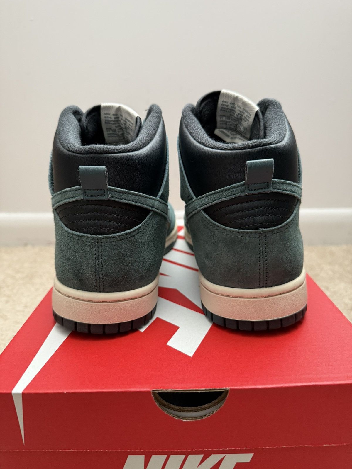 Nike Nike - Dunk Hi Retro Premium Size US 10.5 / EU 43-44 - 4 Thumbnail