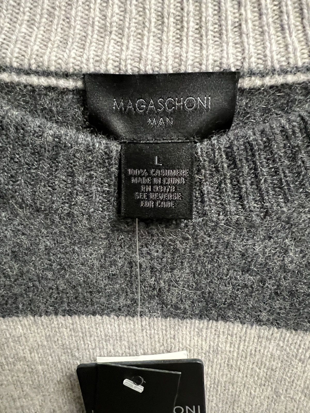 Magaschoni Crewneck Cashmere Sweater Size US L / EU 52-54 / 3 - 3 Thumbnail