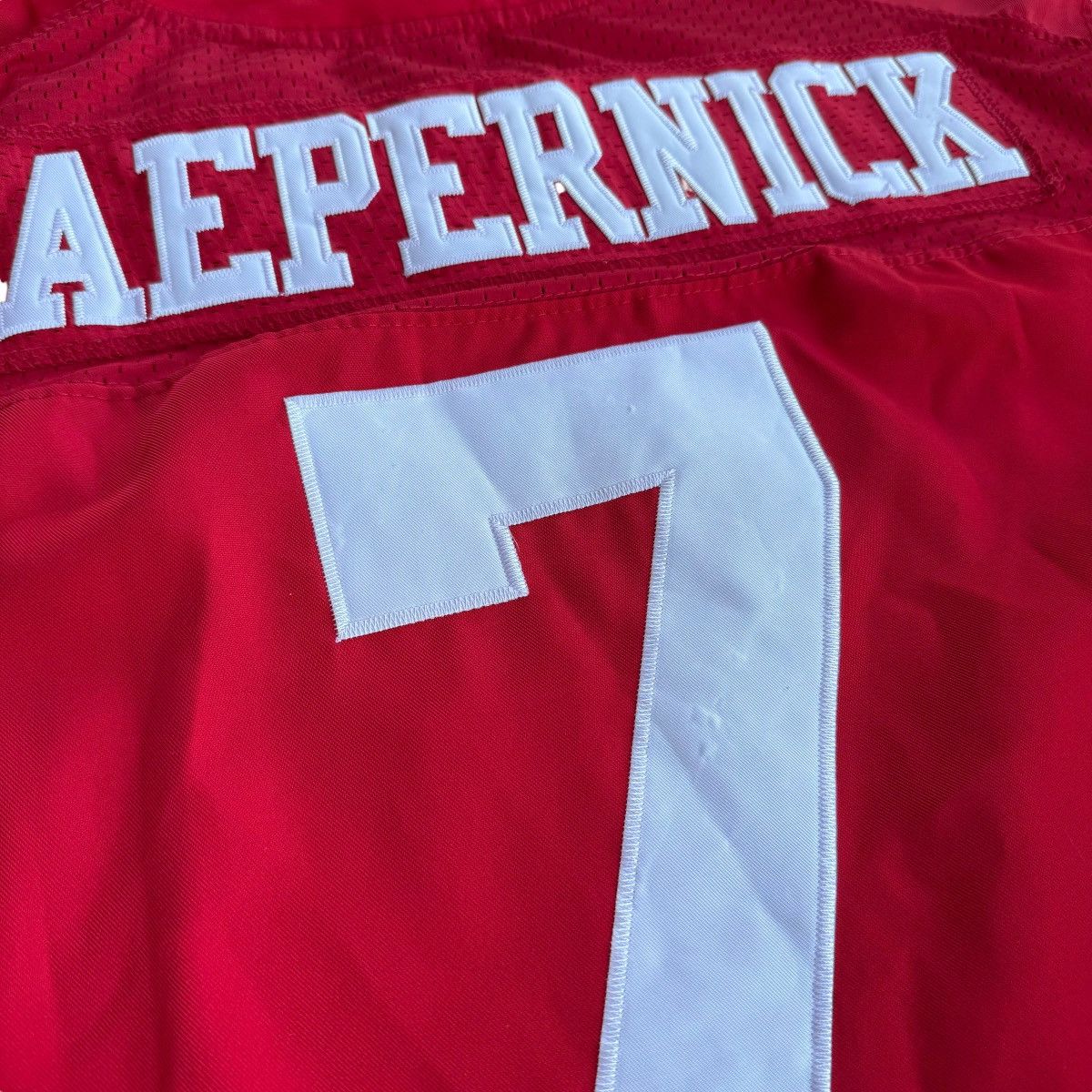NFL × Nike Nike On Field San Francisco 49ers Colin Kaepernick Jersey Size US M / EU 48-50 / 2 - 13 Thumbnail