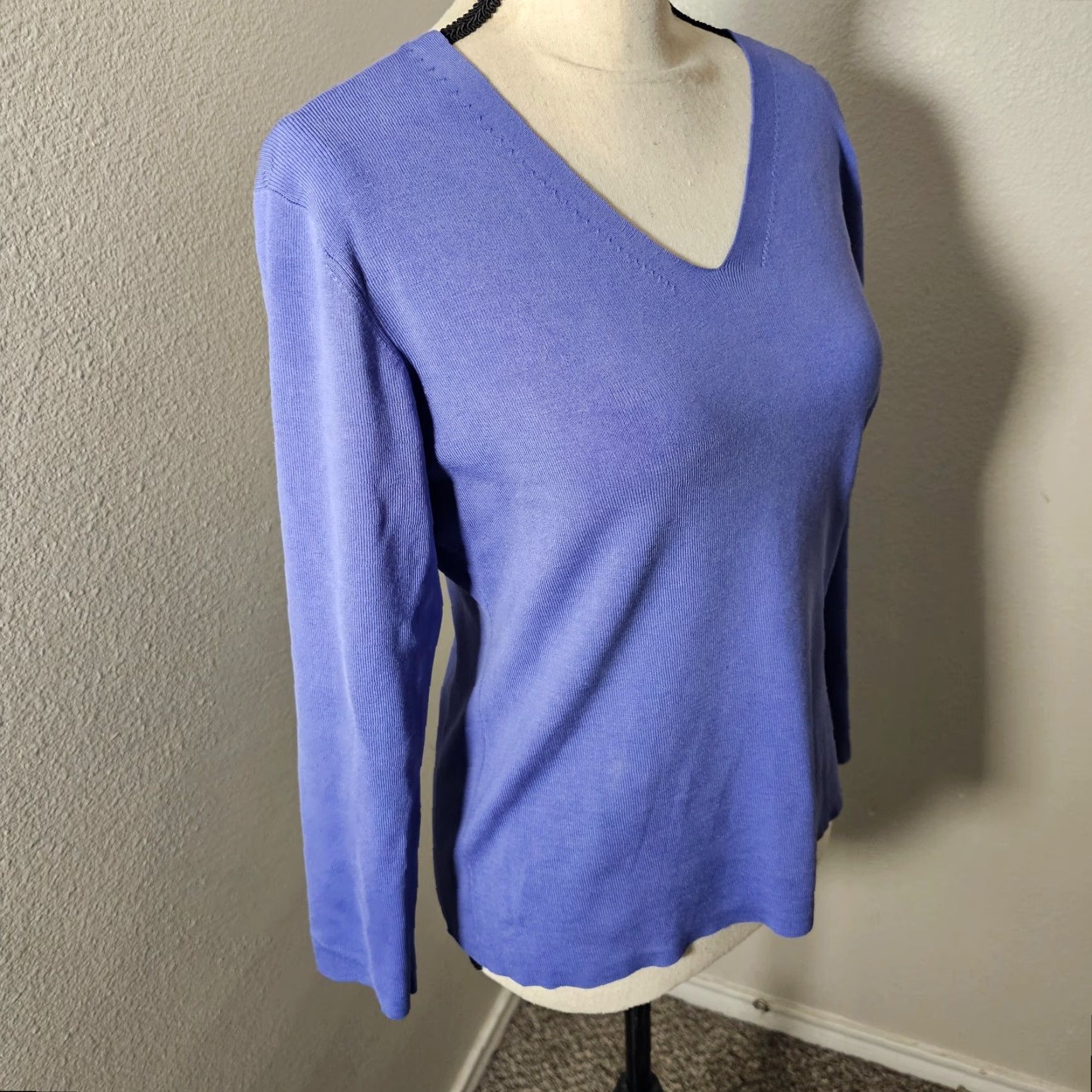 Vintage VINTAGE Josephine Chaus Silk Blend Blouse Women M V-Neck 3/4 Sleeve Purple Casual Size M / US 6-8 / IT 42-44 - 4 Thumbnail
