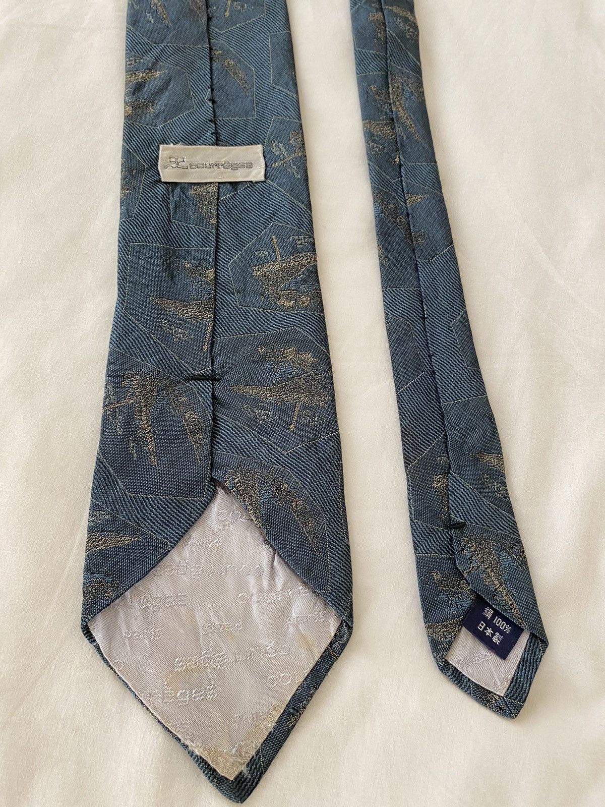 Courreges blue tie