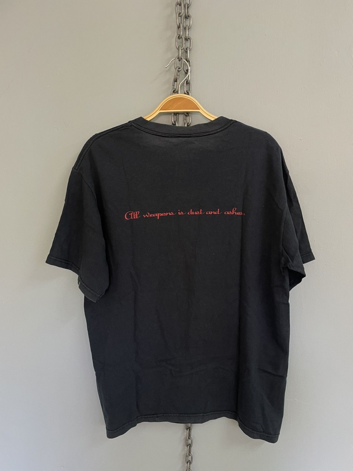 Vintage Vintage Y2K All weapons is dust and ashes t shirt Size US M / EU 48-50 / 2 - 2 Thumbnail