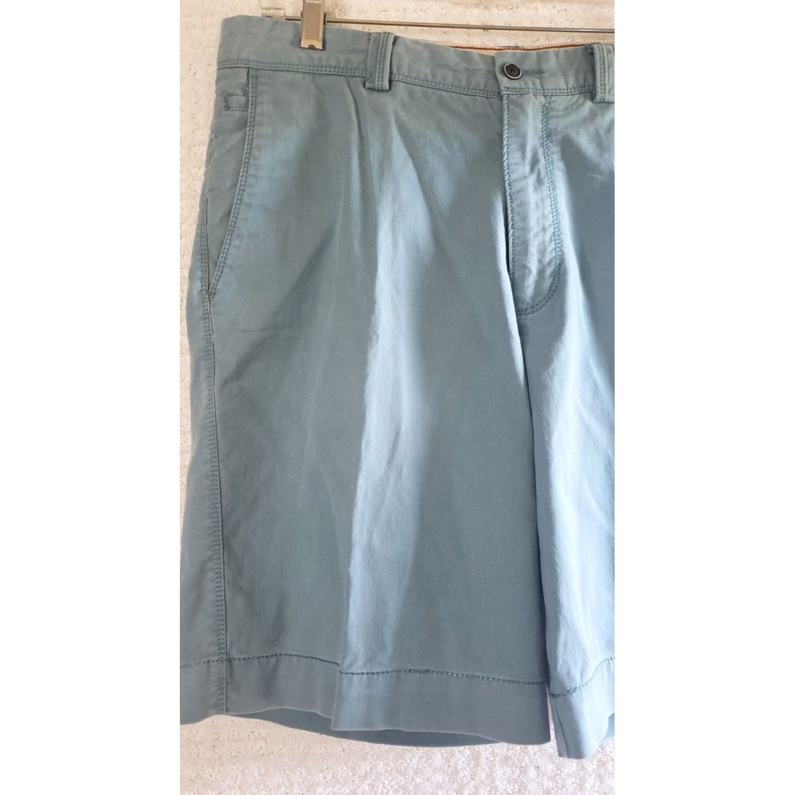 Tommy Bahama Tommy Bahama Men's Chino Shorts Light Blue Green 34 9.5" Inseam Relaxed Cotton Tencel Stretch Casual" Size US 34 / EU 50 - 3 Thumbnail