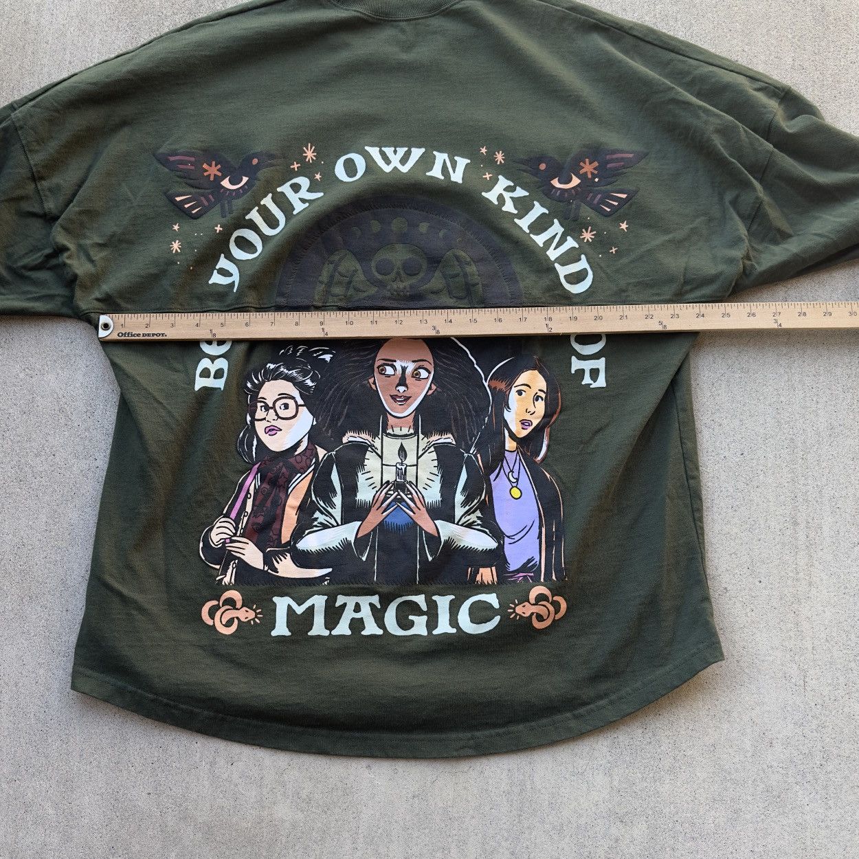 Disney Disney Hocus Pocus Spirit Jersey Size XL Size US XL / EU 56 / 4 - 9 Thumbnail