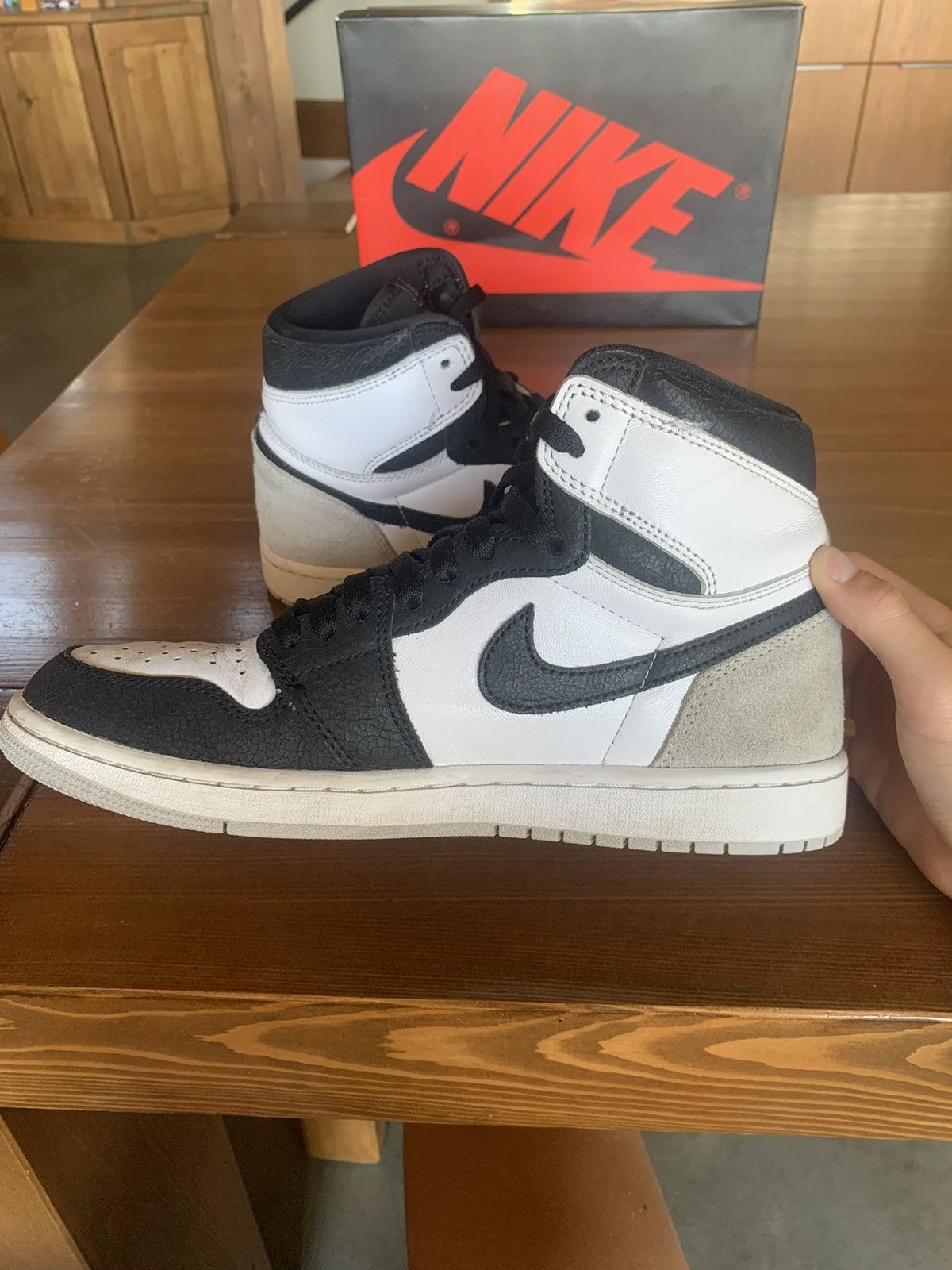 Jordan Brand × Nike Jordan 1 retro high OG bleached coral Size US 9 / EU 42 - 2 Thumbnail