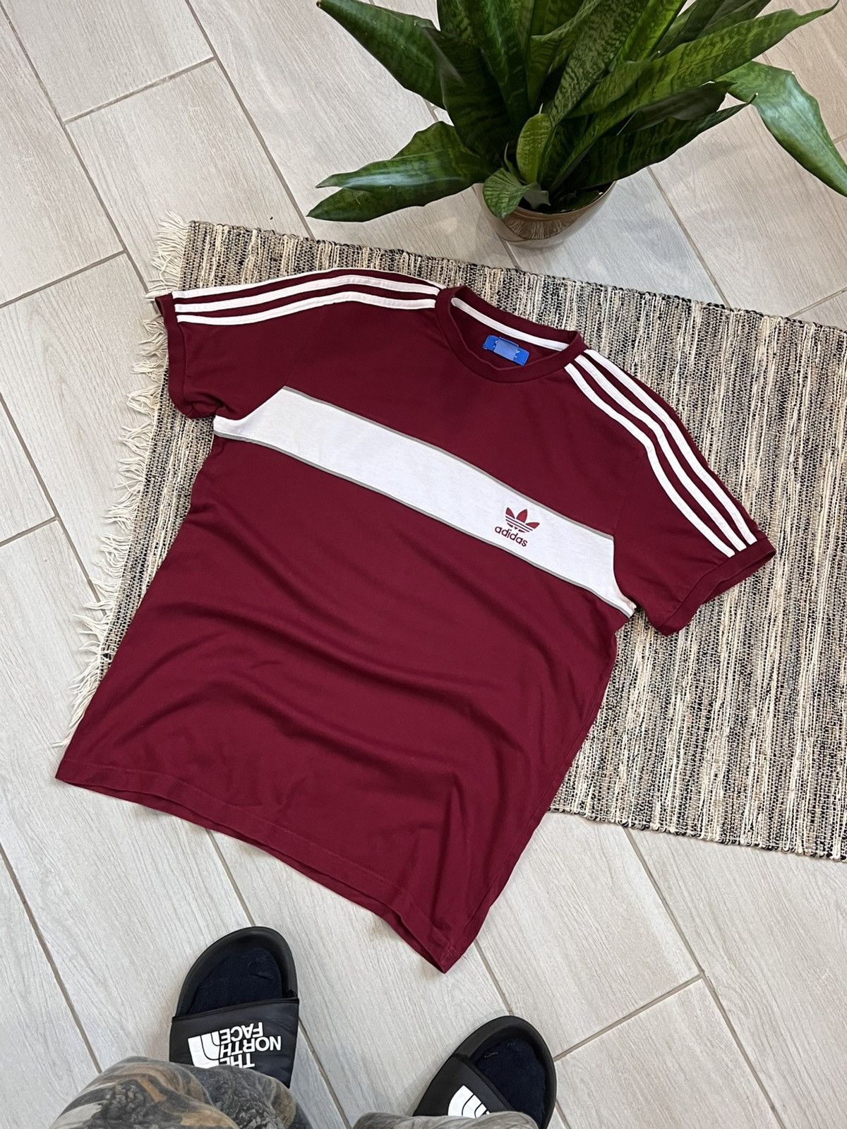Adidas × Vintage Vintage Adidas Tshirt Blank red sportswear minimalistic tee Size US M / EU 48-50 / 2 - 1 Thumbnail