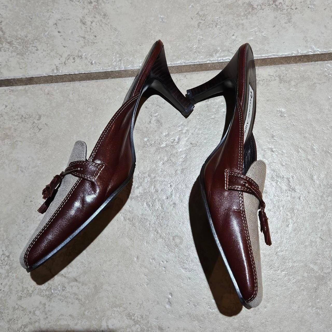 Etienne Aigner vintage cottagecore boho leather and canvas mule shoes Size US 7.5 / IT 37.5 - 5 Thumbnail