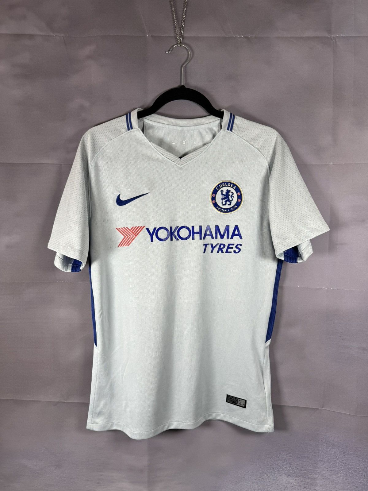 Chelsea Soccer × Nike × Vintage Vintage Chelsea 2017/18 Away Nike Jersey Blokcore Small Size US S / EU 44-46 / 1 - 1 Thumbnail