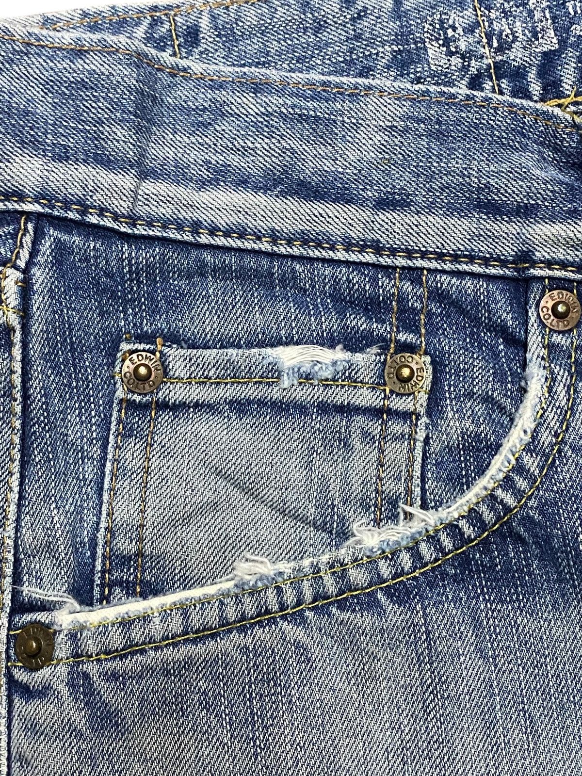 Edwin Vintage Japanese Brand Edwin 503 Faded Wash Distressed Jeans Size US 31 - 9 Thumbnail