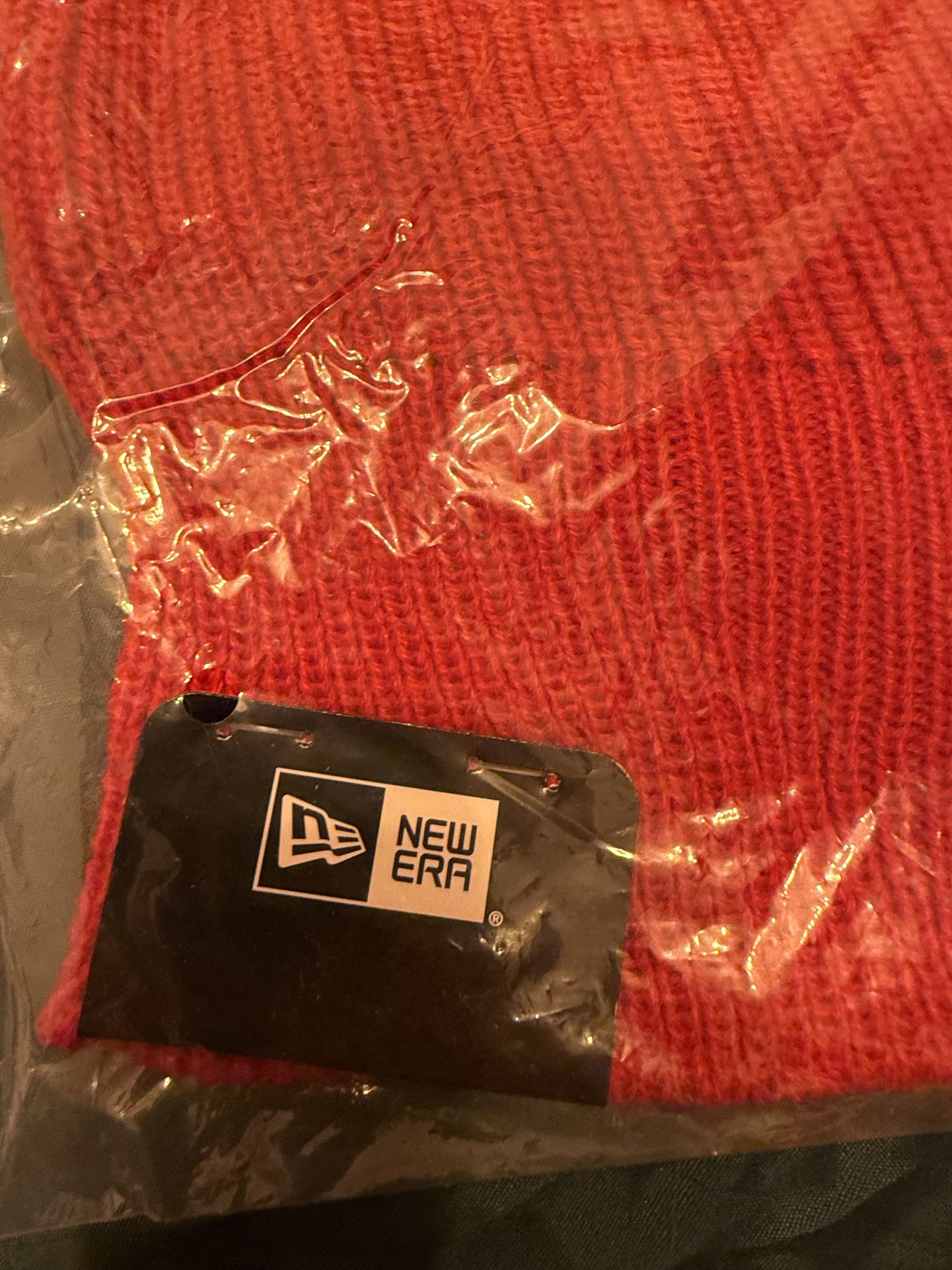 Supreme Supreme New Era Box Logo Balaclava Red OS FW21 Size ONE SIZE - 3 Thumbnail