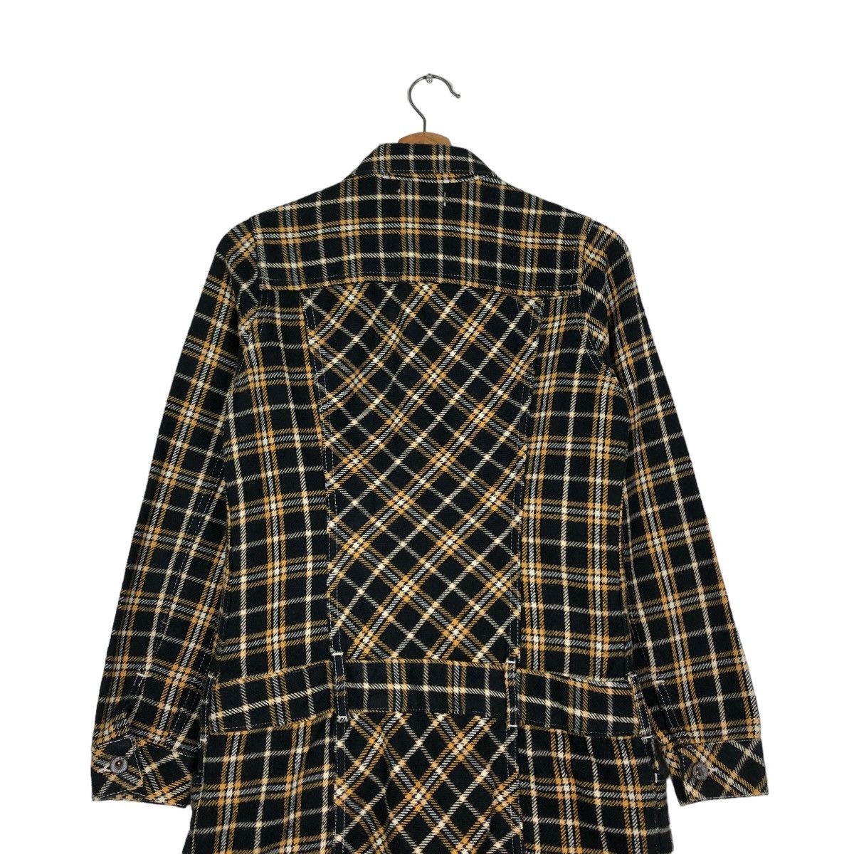 Japanese Brand 🔥Vintage Levi’s Red Tab Long Jacket Tartan Design Check Size US M / EU 48-50 / 2 - 9 Thumbnail
