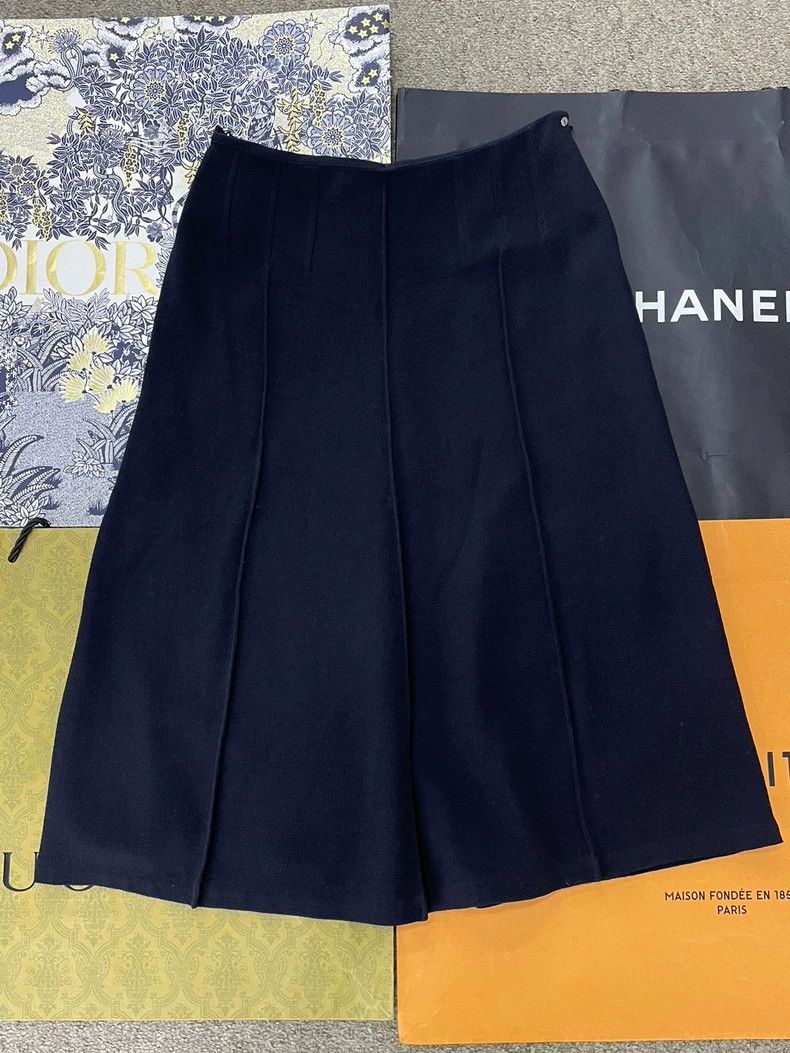 Hermes Hermes Black Wool Midi Skirt Size 38 Size US 38 / EU 54 - 1 Thumbnail