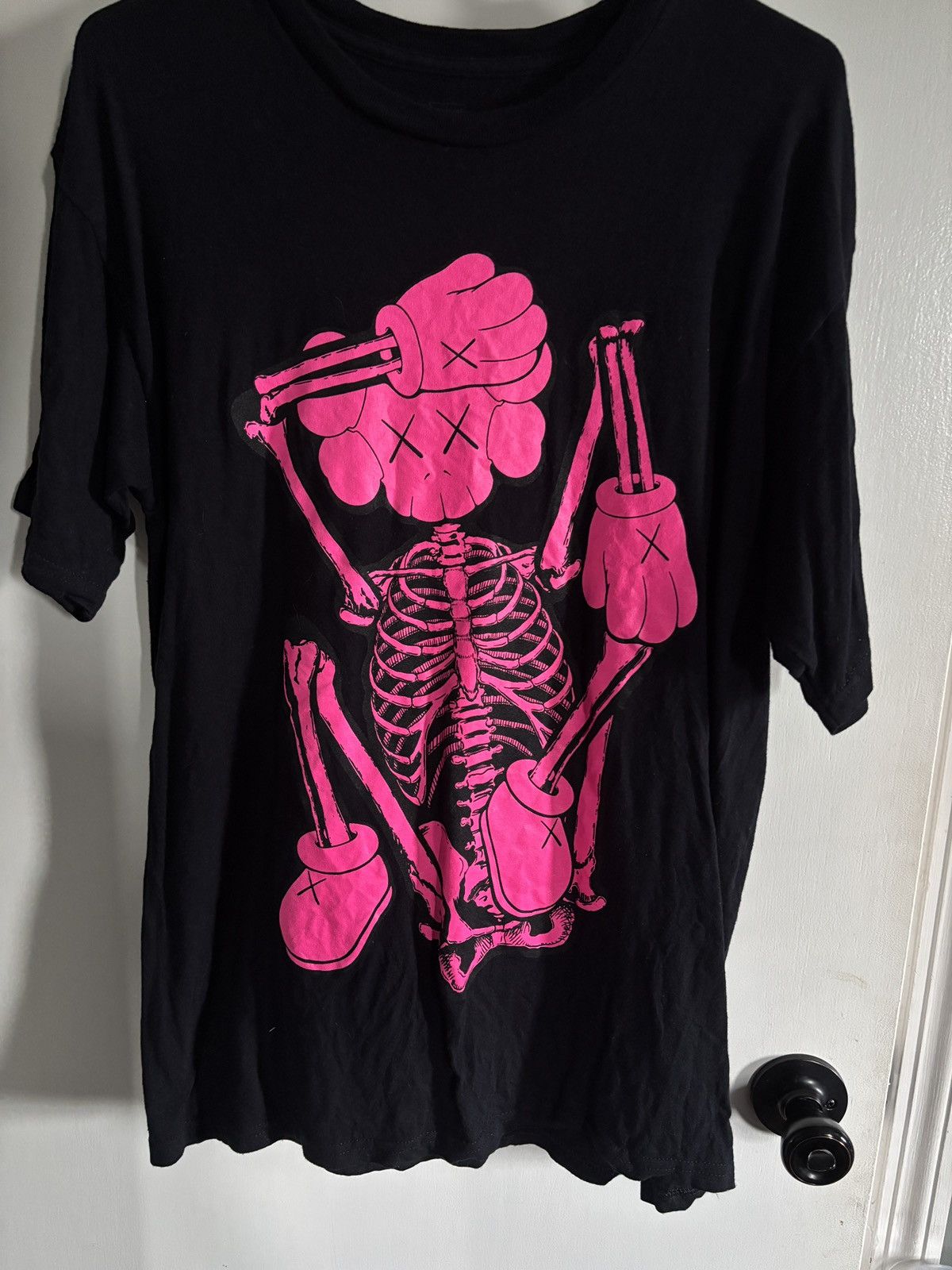 Kaws Kaws Skeleton New Fiction TShirt Size US S / EU 44-46 / 1 - 1 Thumbnail