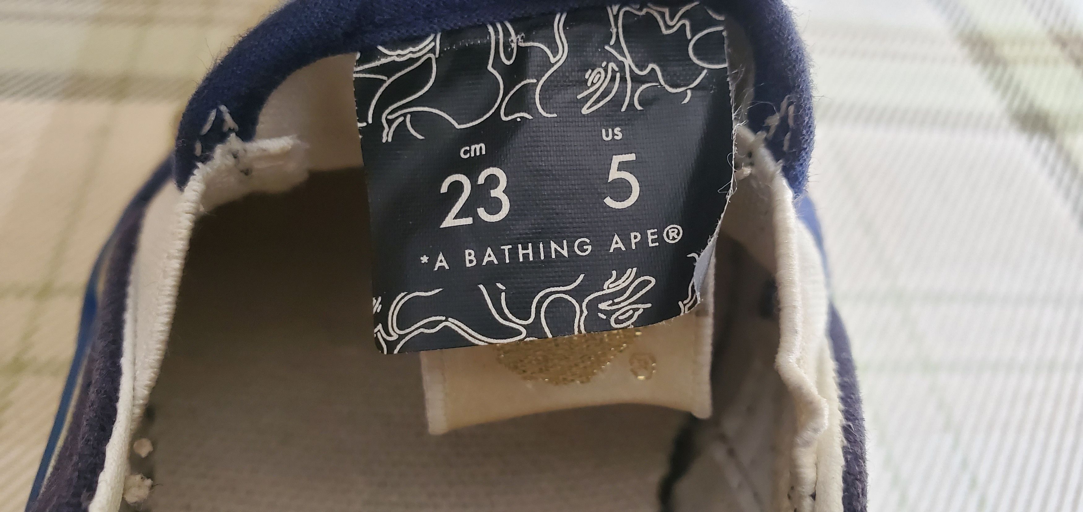 Bape Bape Blue Monkey Lo Top Sneakers Size US 5 / IT 35 - 7 Thumbnail