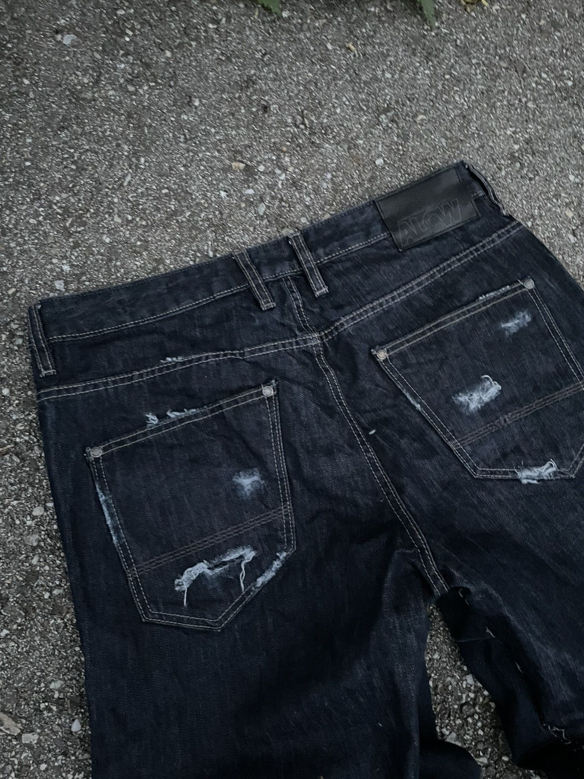 Japanese Brand Custom baggy distressed jeans blue Size US 33 - 13 Thumbnail