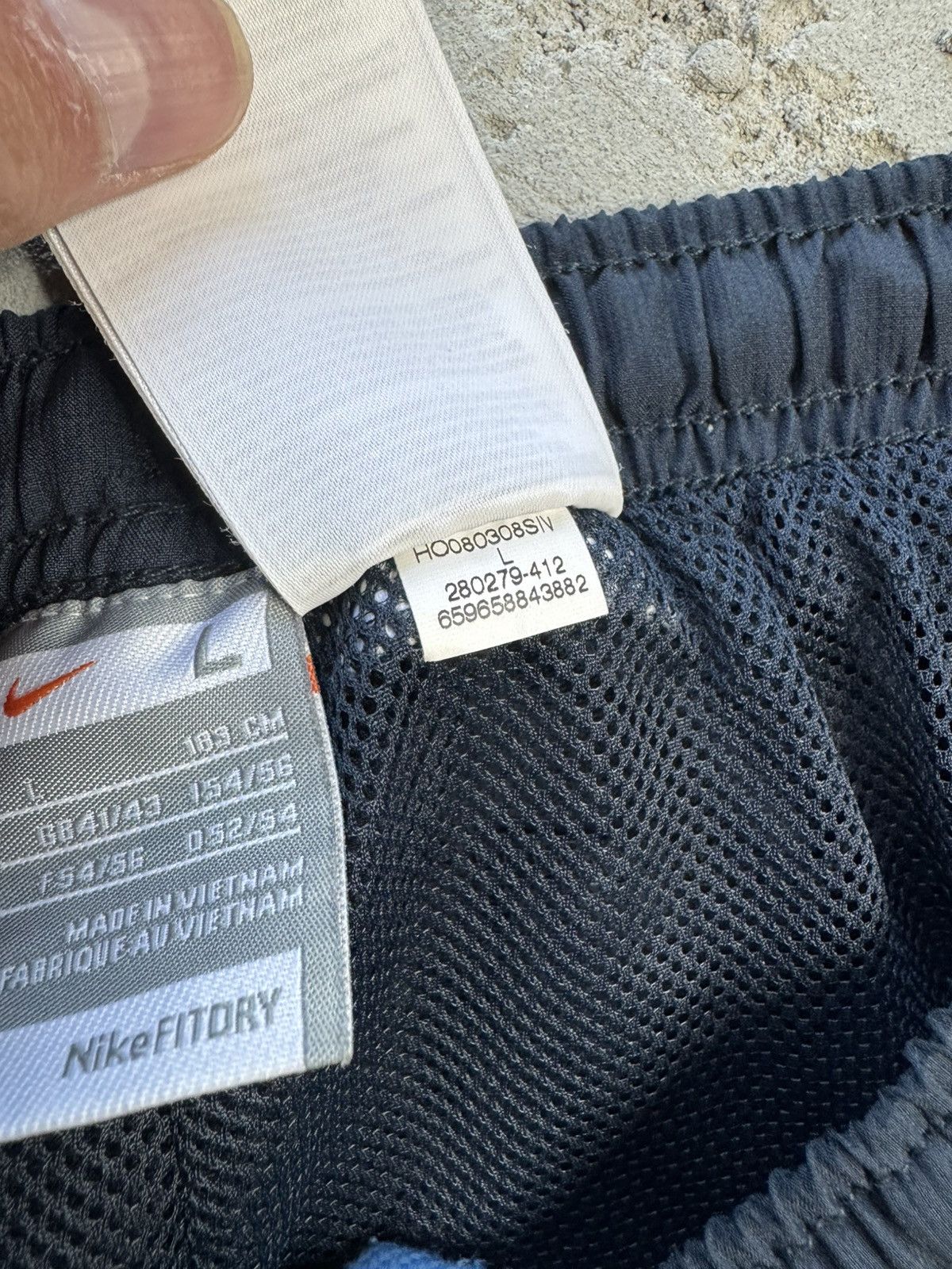 Nike × Vintage 00s Nike Vintage Court Nylon Track Suit Baggy Pants + Jacket Size US L / EU 52-54 / 3 - 12 Thumbnail