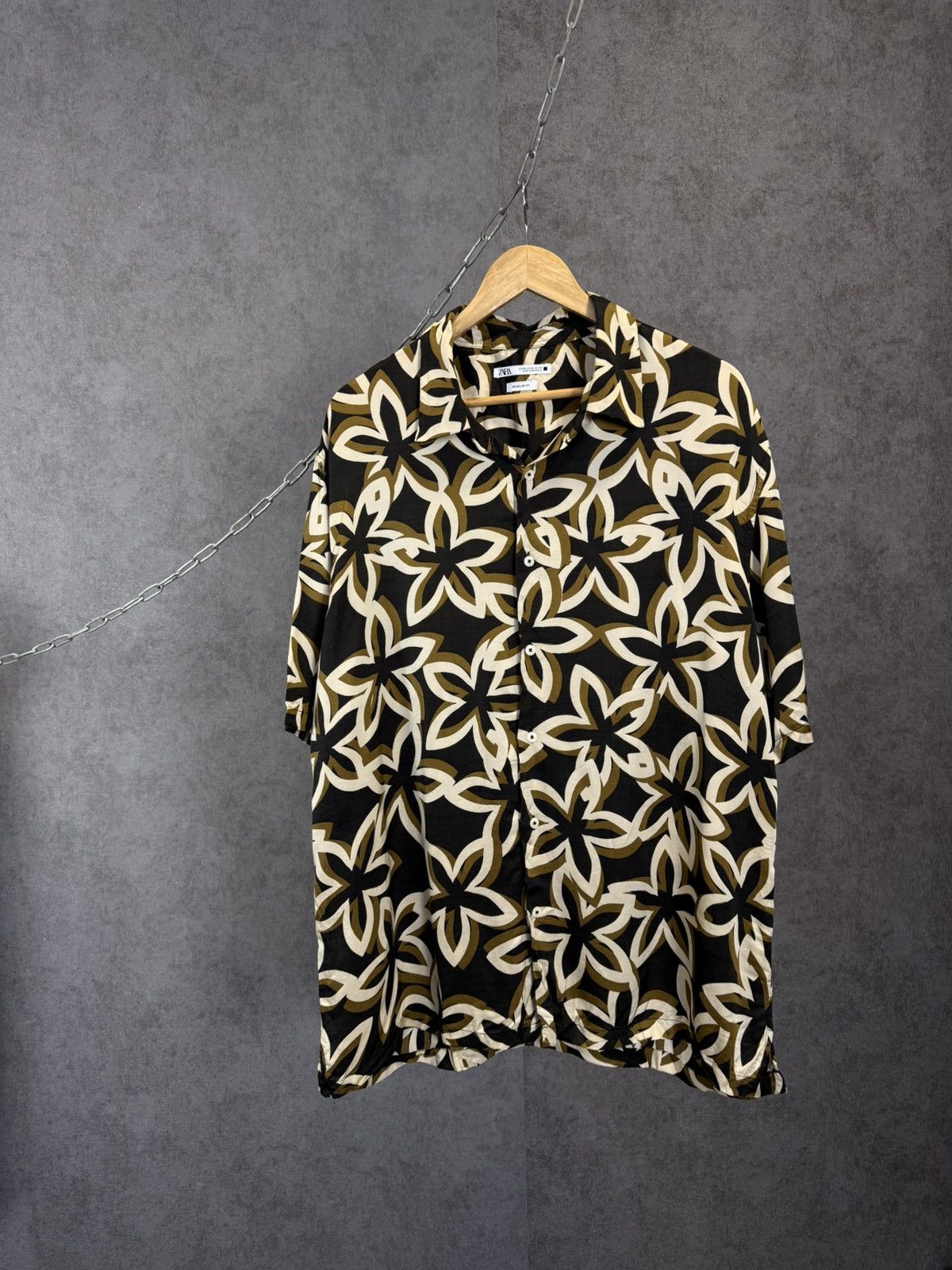 Zara Zara Man art crazy Hawaiian shirt Size US XL / EU 56 / 4 - 1 Thumbnail
