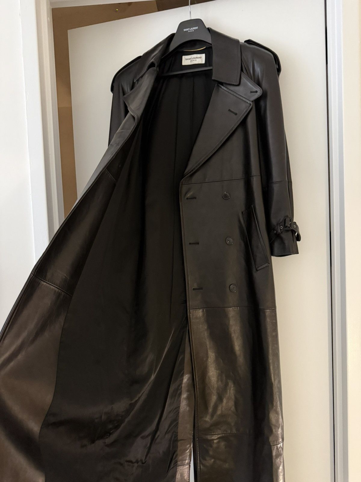 Saint Laurent Paris SAINT LAURENT SS23 FULL LENGHT LEATHER COAT Size S / US 4 / IT 40 - 6 Thumbnail