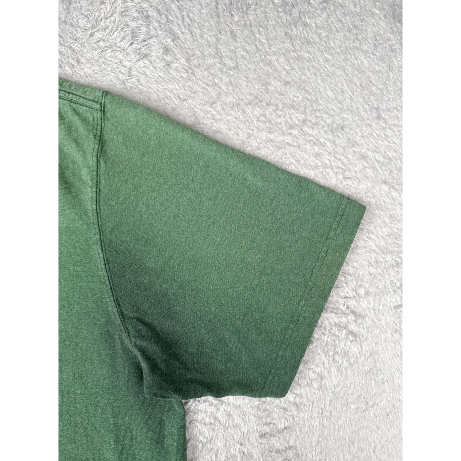 Carhartt Carhartt Mens 2XL Green Crew Neck Short Sleeve Pocket T-Shirt Workwear Tagless Logo - 2XL Size US XXL / EU 58 / 5 - 2 Thumbnail