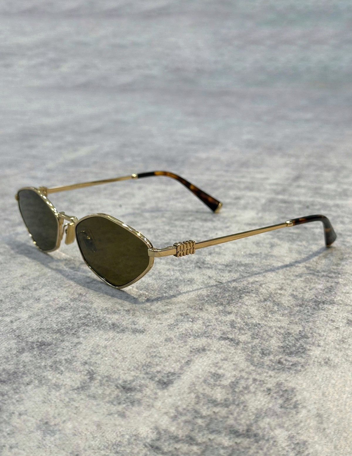 Miu Miu MIU MIU 0MU 56ZS 5AK09Z Size ONE SIZE - 1 Thumbnail