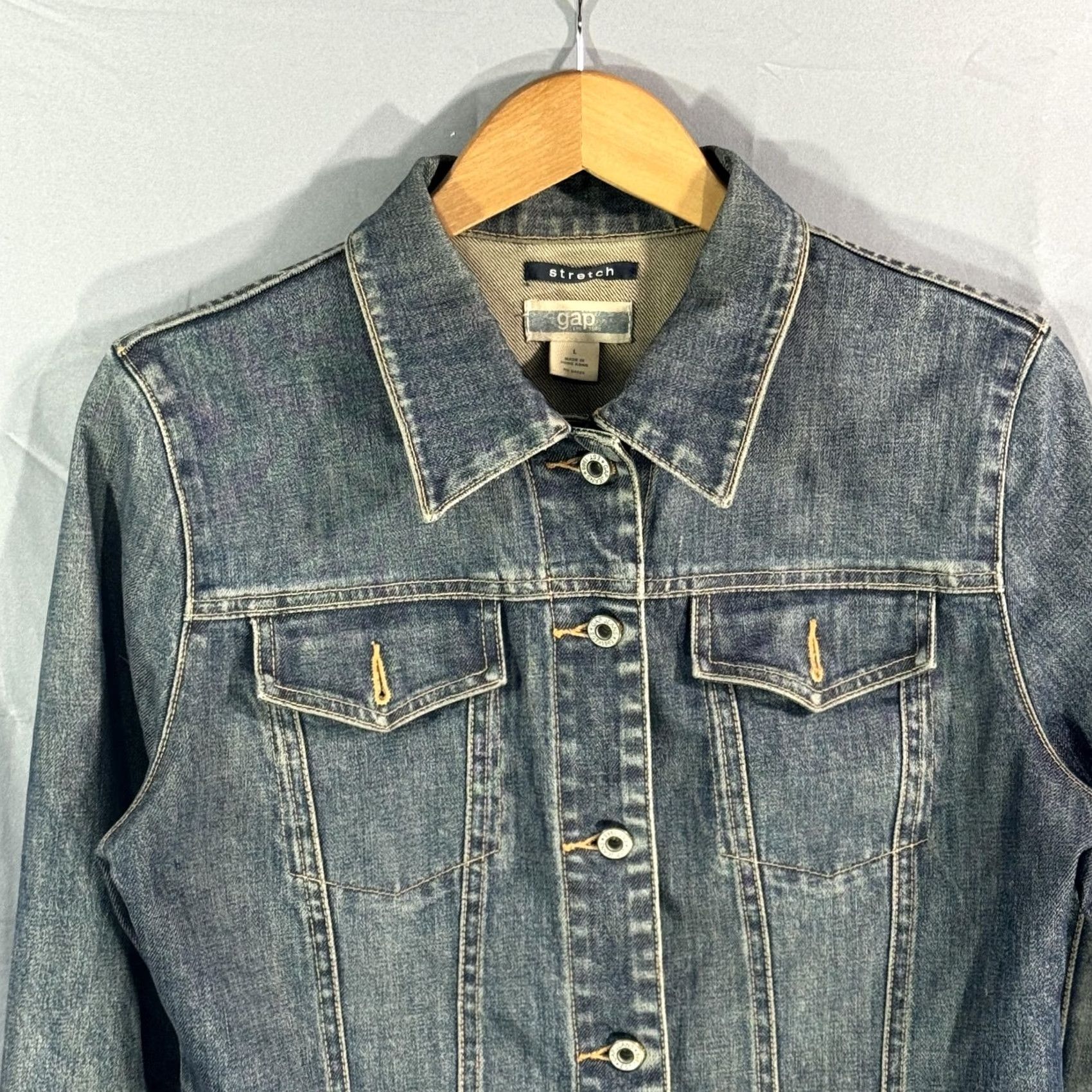 Gap VINTAGE Gap Denim Jacket Womens Large Stretch Jean Classic Trucker Button Up Blue 90s Womens Size 36" / US 14 / IT 50 - 3 Thumbnail